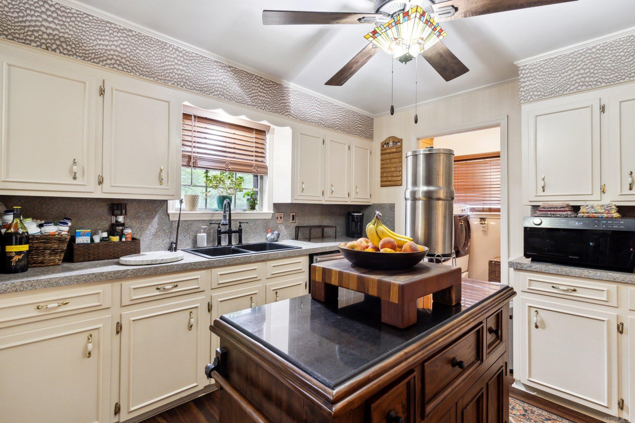 WALNUT VALLEY - Residential