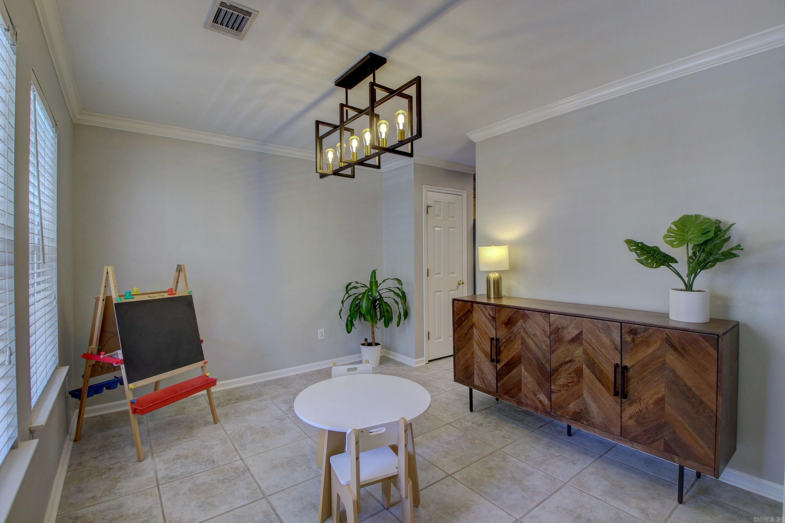 HARTFORD HILLS - Residential