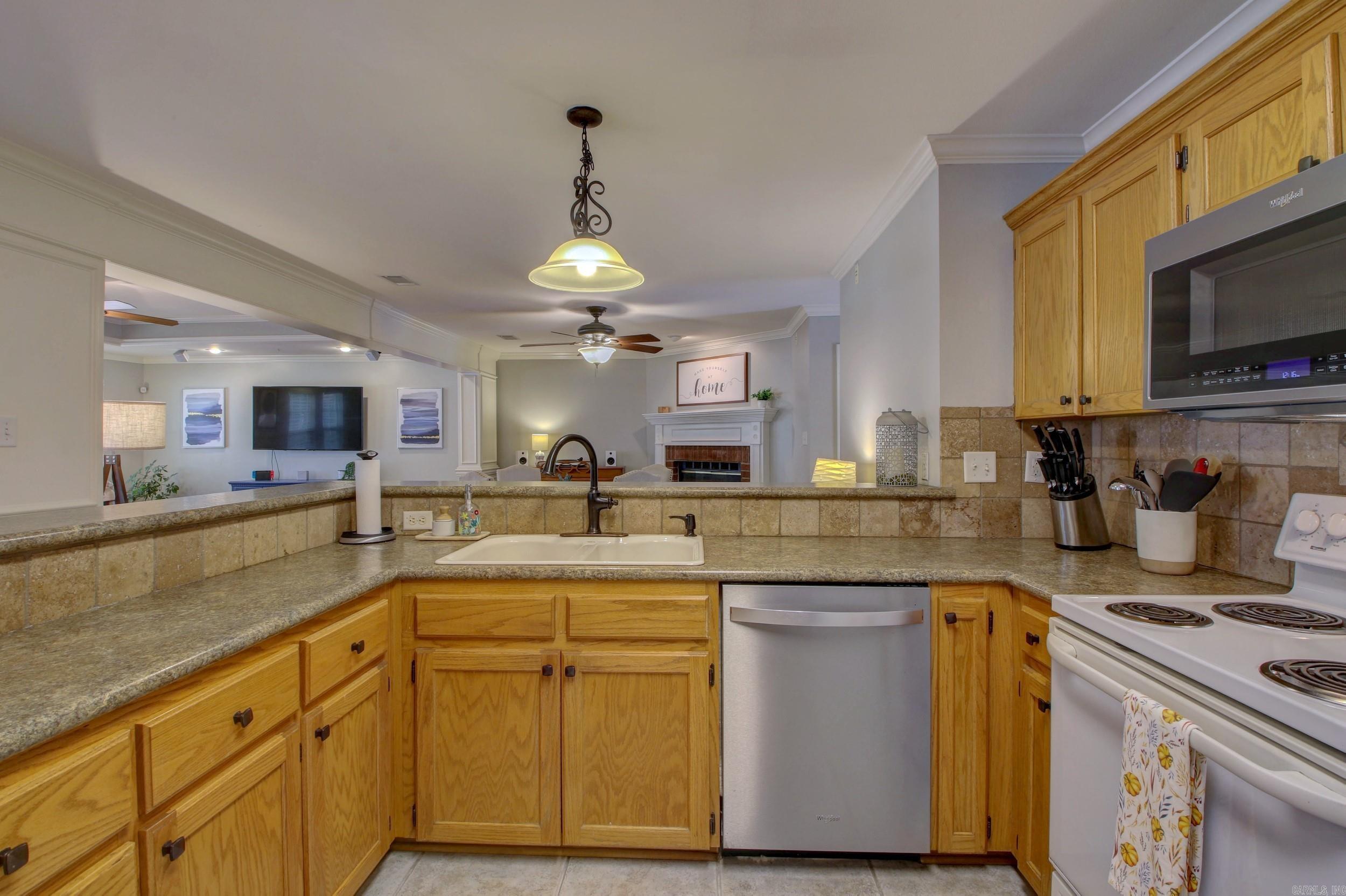 HARTFORD HILLS - Residential