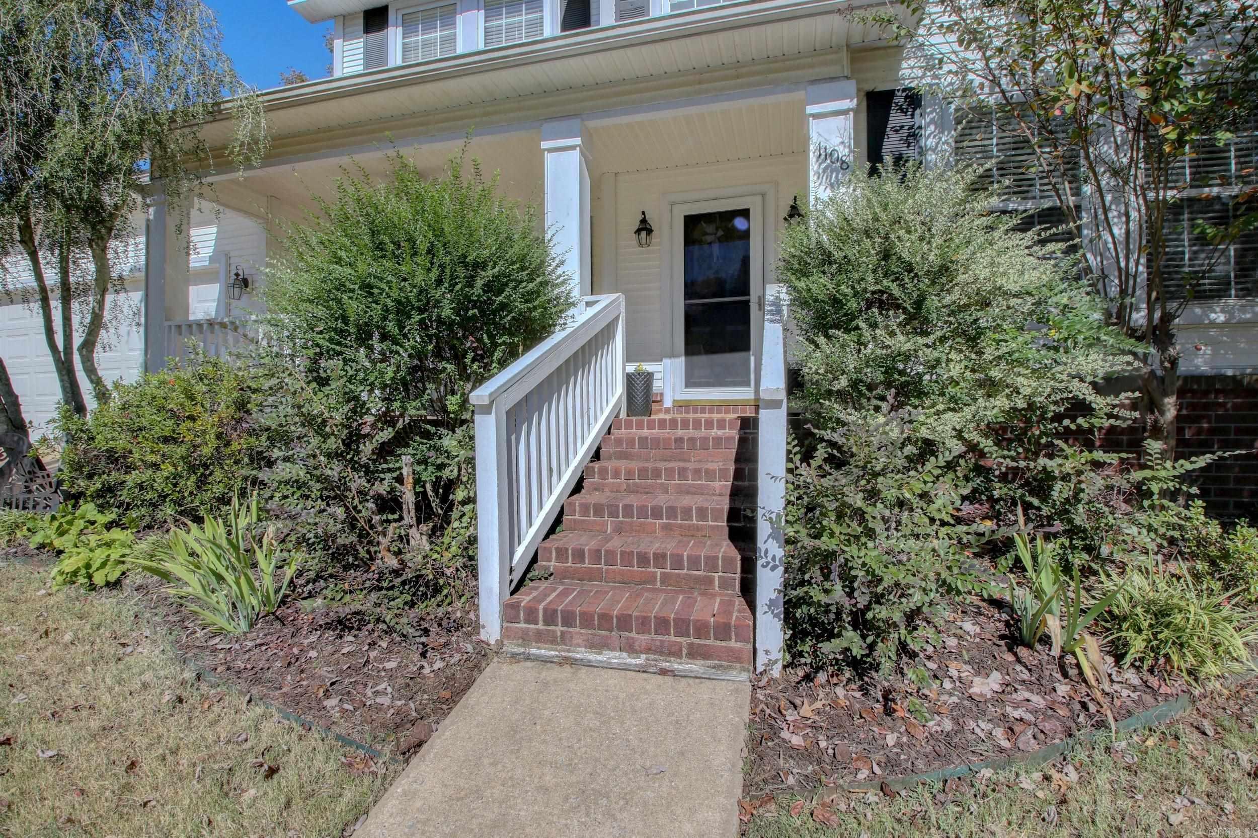 HARTFORD HILLS - Residential