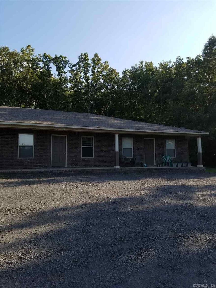 Country living at its finest. Newer construction, built in 2016, stainless steel appliances and granite countertops. Call to see today.