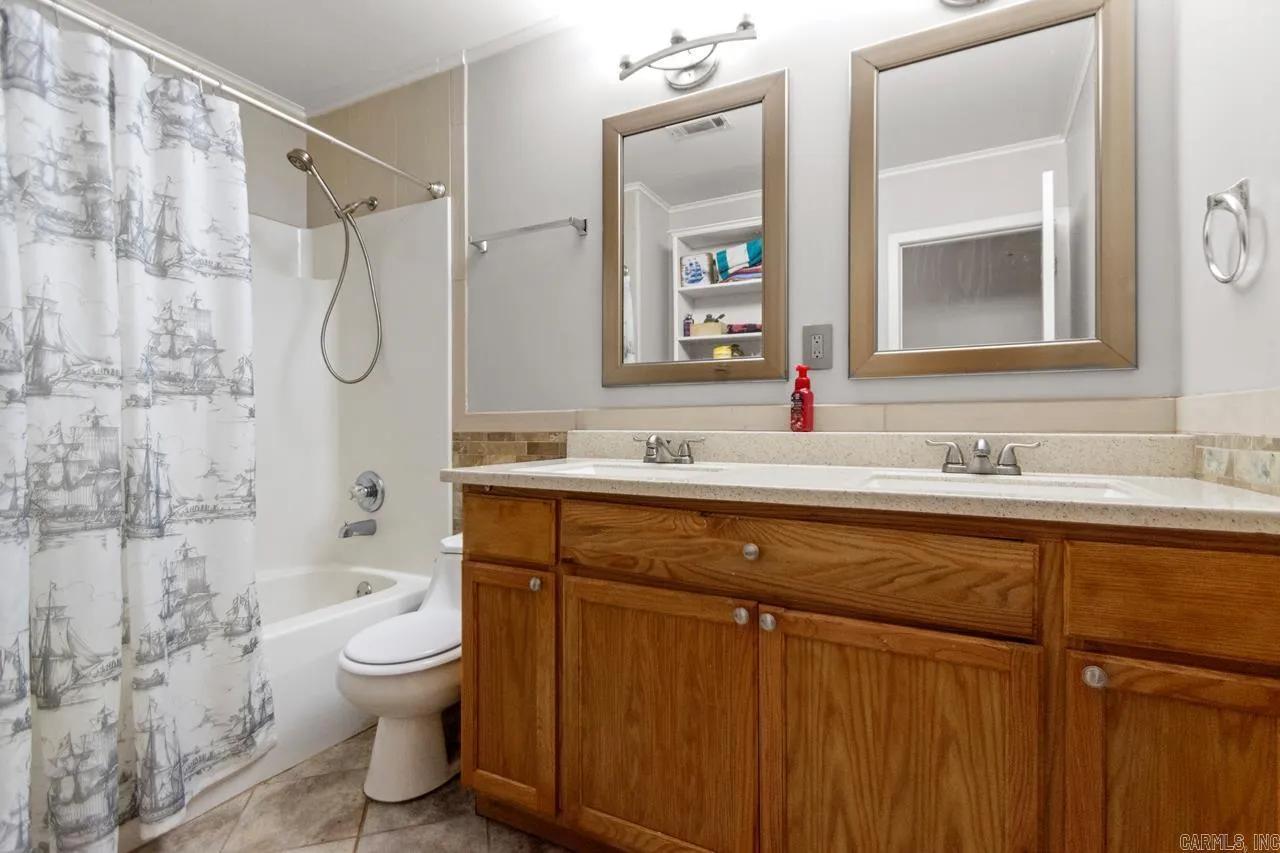 Benton, Arkansas 72019, United States, 3 Bedrooms Bedrooms, ,2 BathroomsBathrooms,Residential,Active,161433