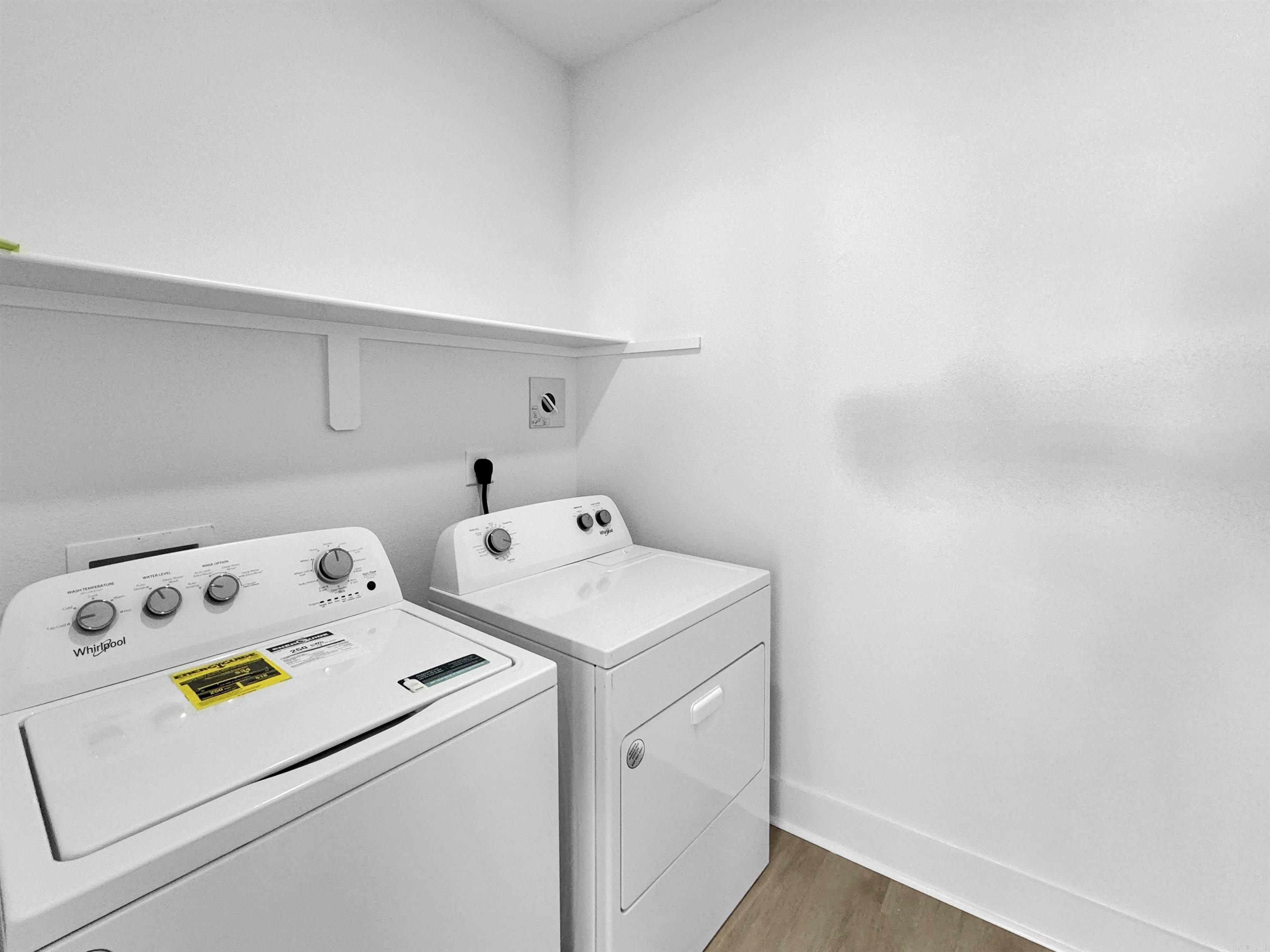 THE RESERVE AT COUNTRY CLUB PHAS - Residential