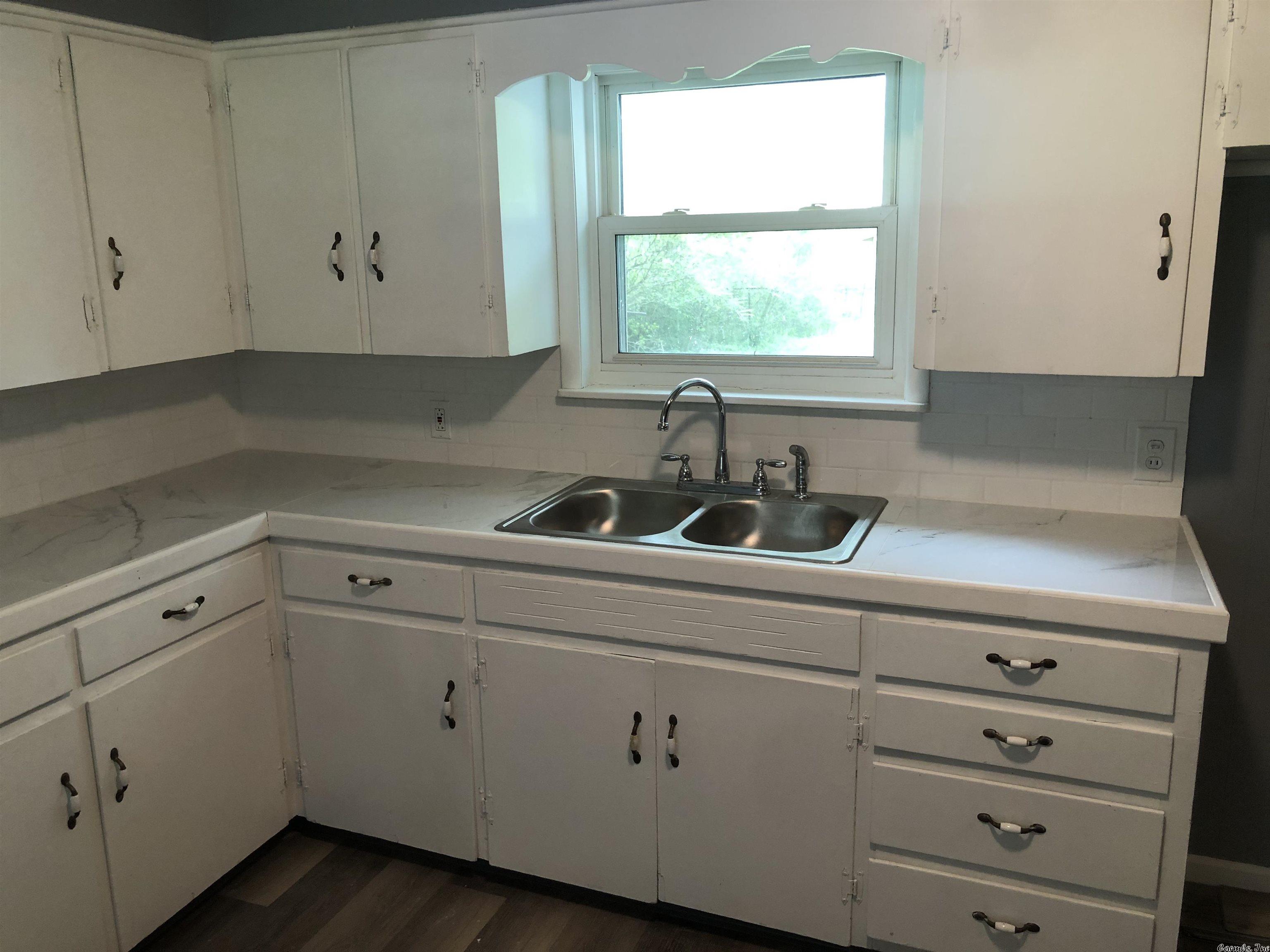 Sunset Acres Annex - Residential Lease