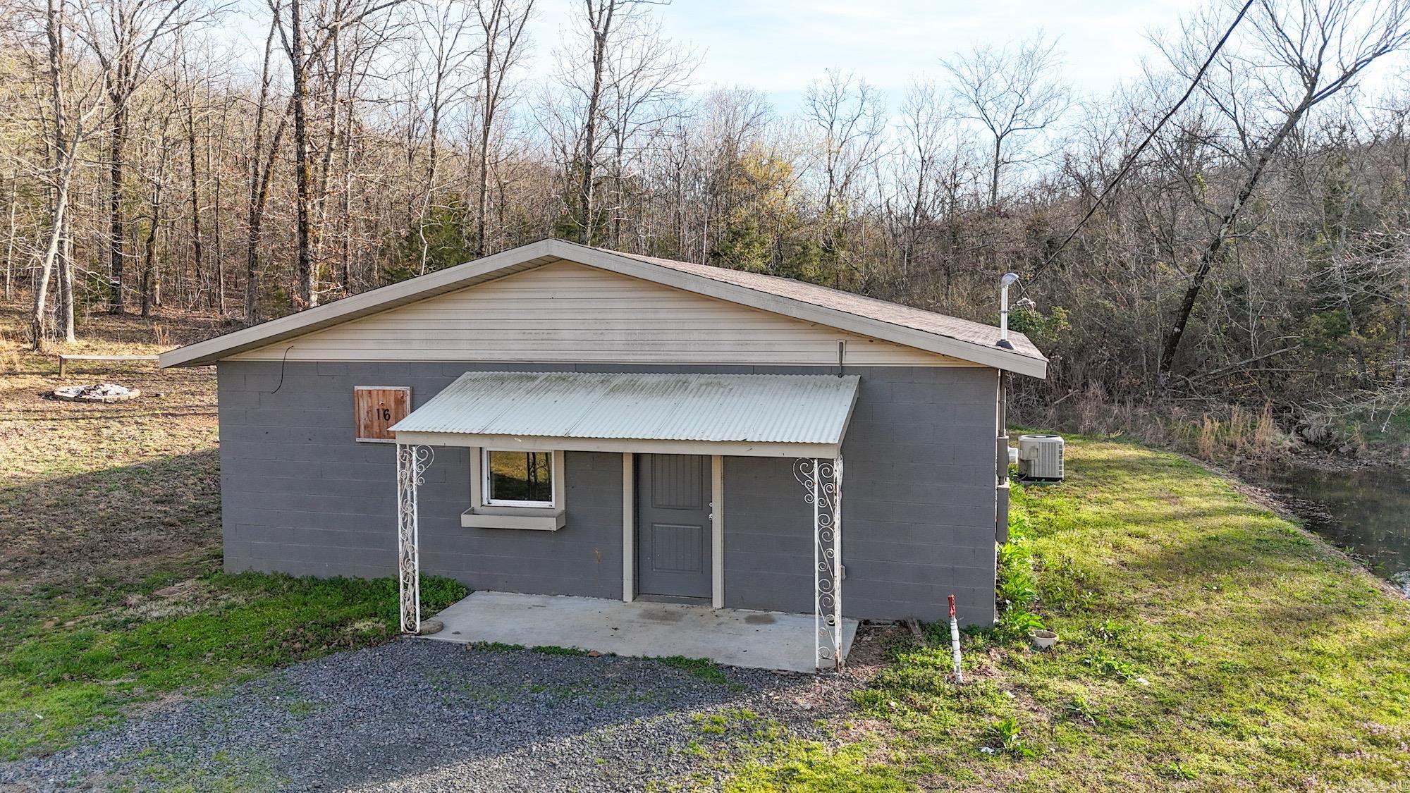 HAPPY VALLEY - Residential