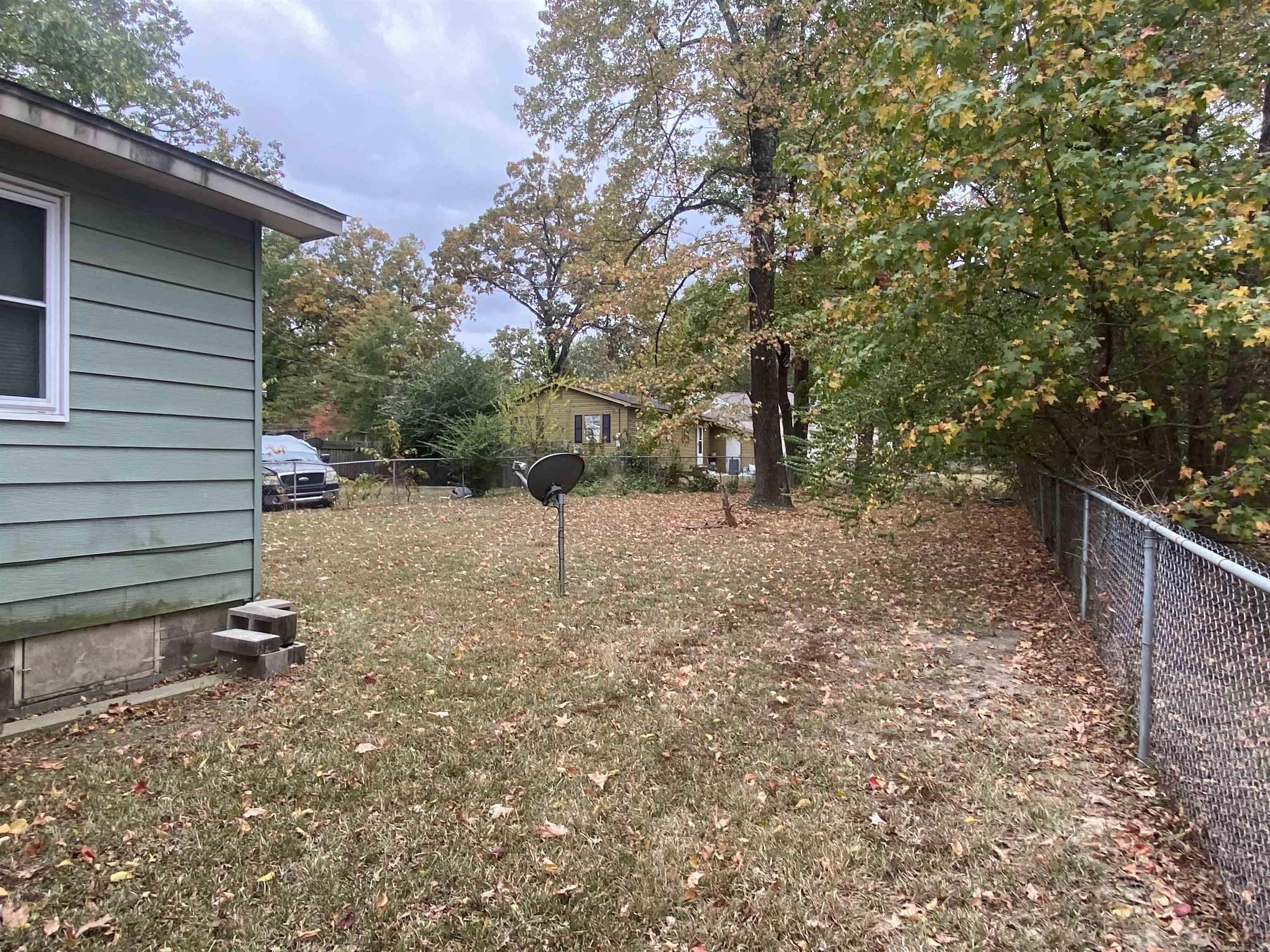 BARROW JOHN - Residential