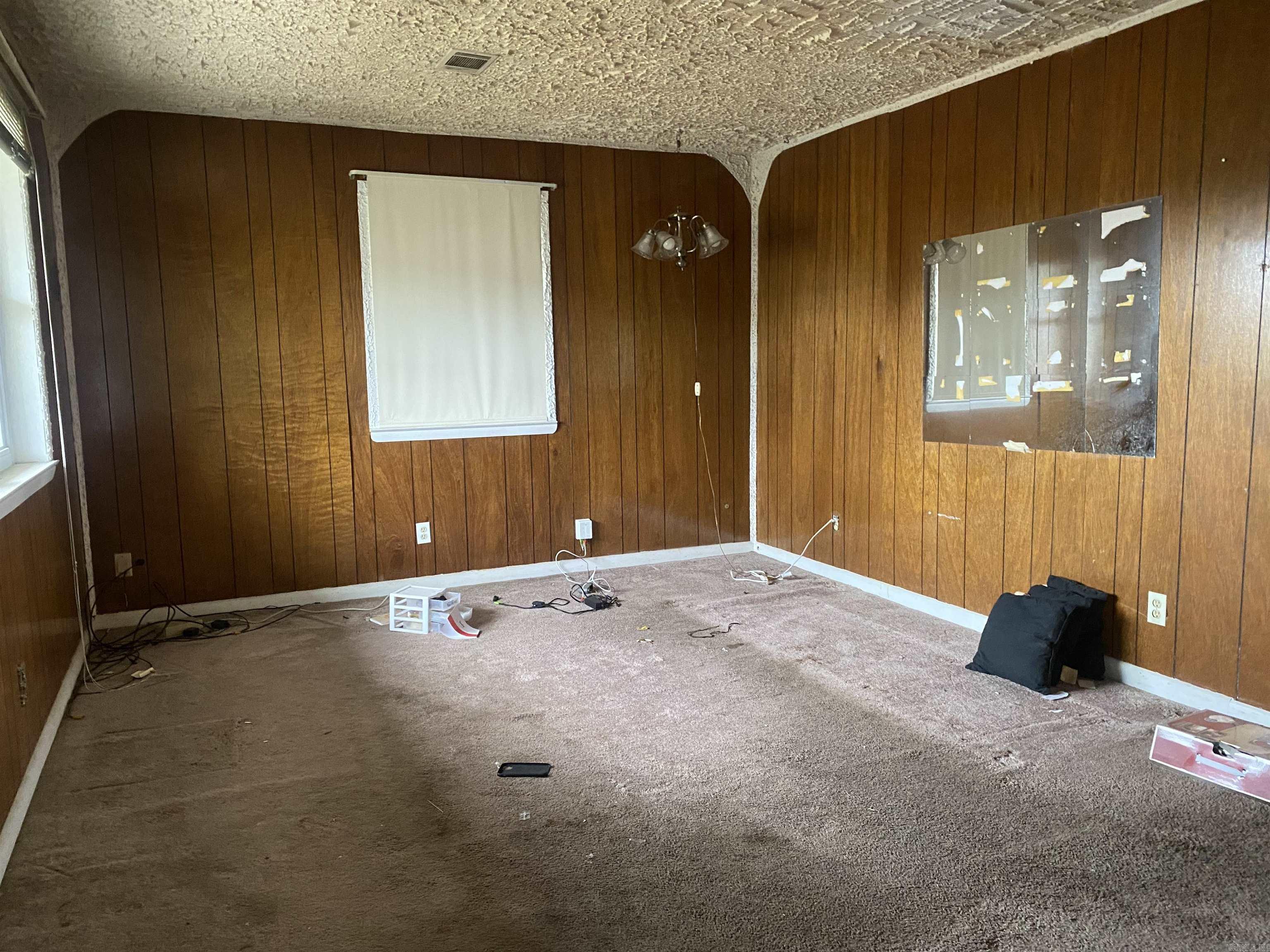 BARROW JOHN - Residential