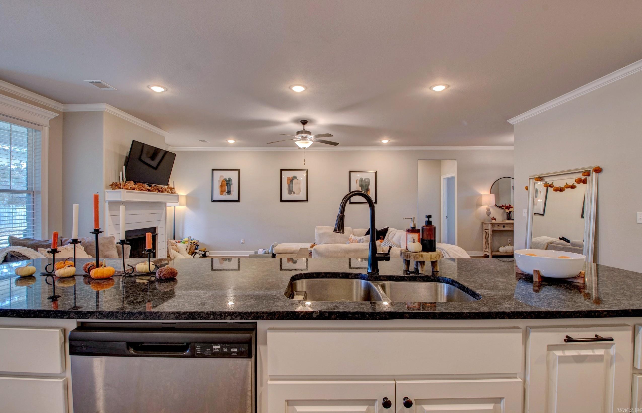 THE RIVER PLANTATION PH-VII, FIN - Residential