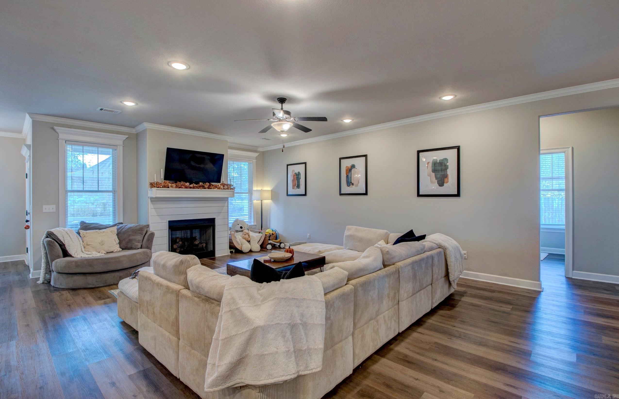 THE RIVER PLANTATION PH-VII, FIN - Residential