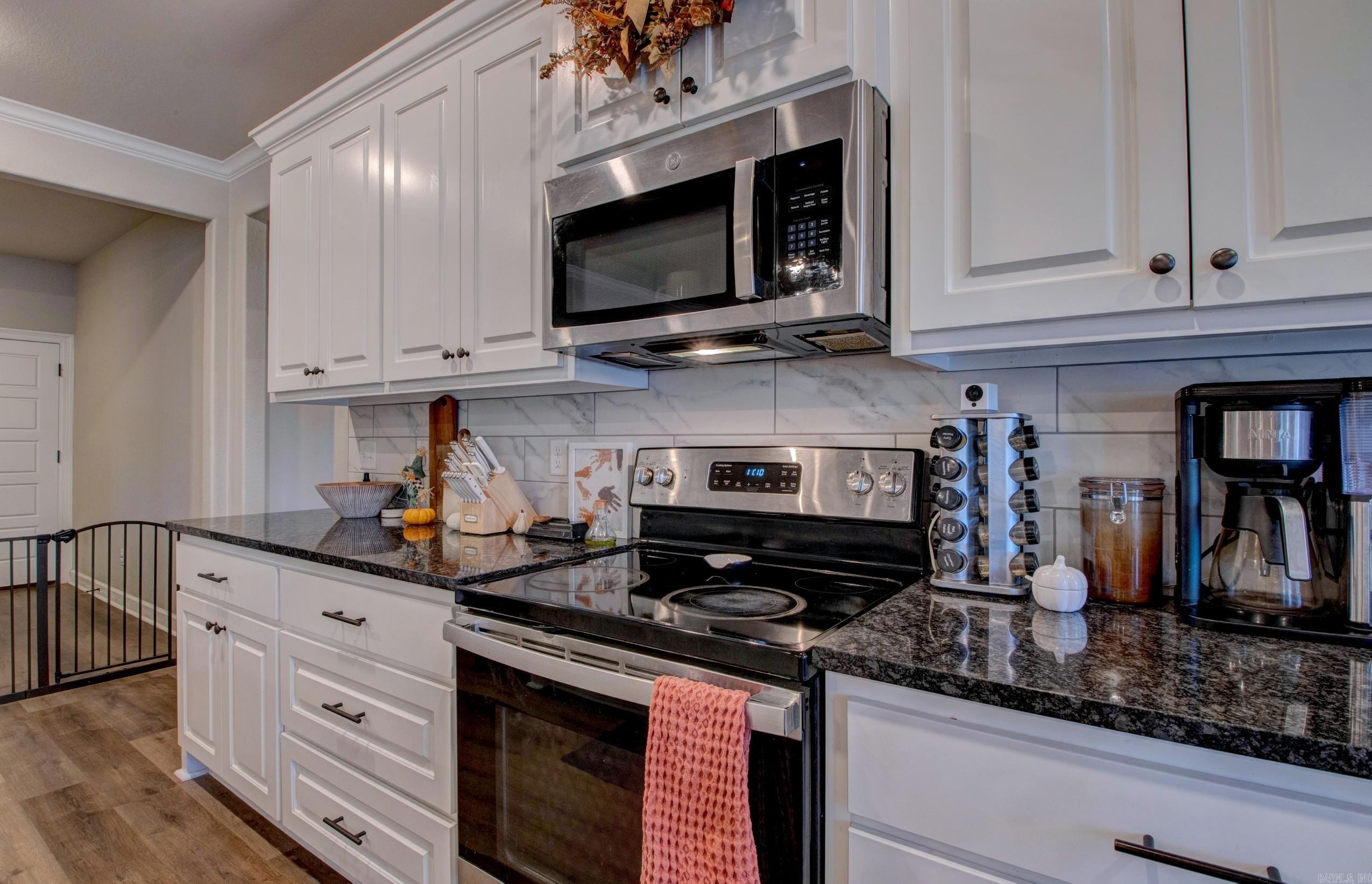 THE RIVER PLANTATION PH-VII, FIN - Residential