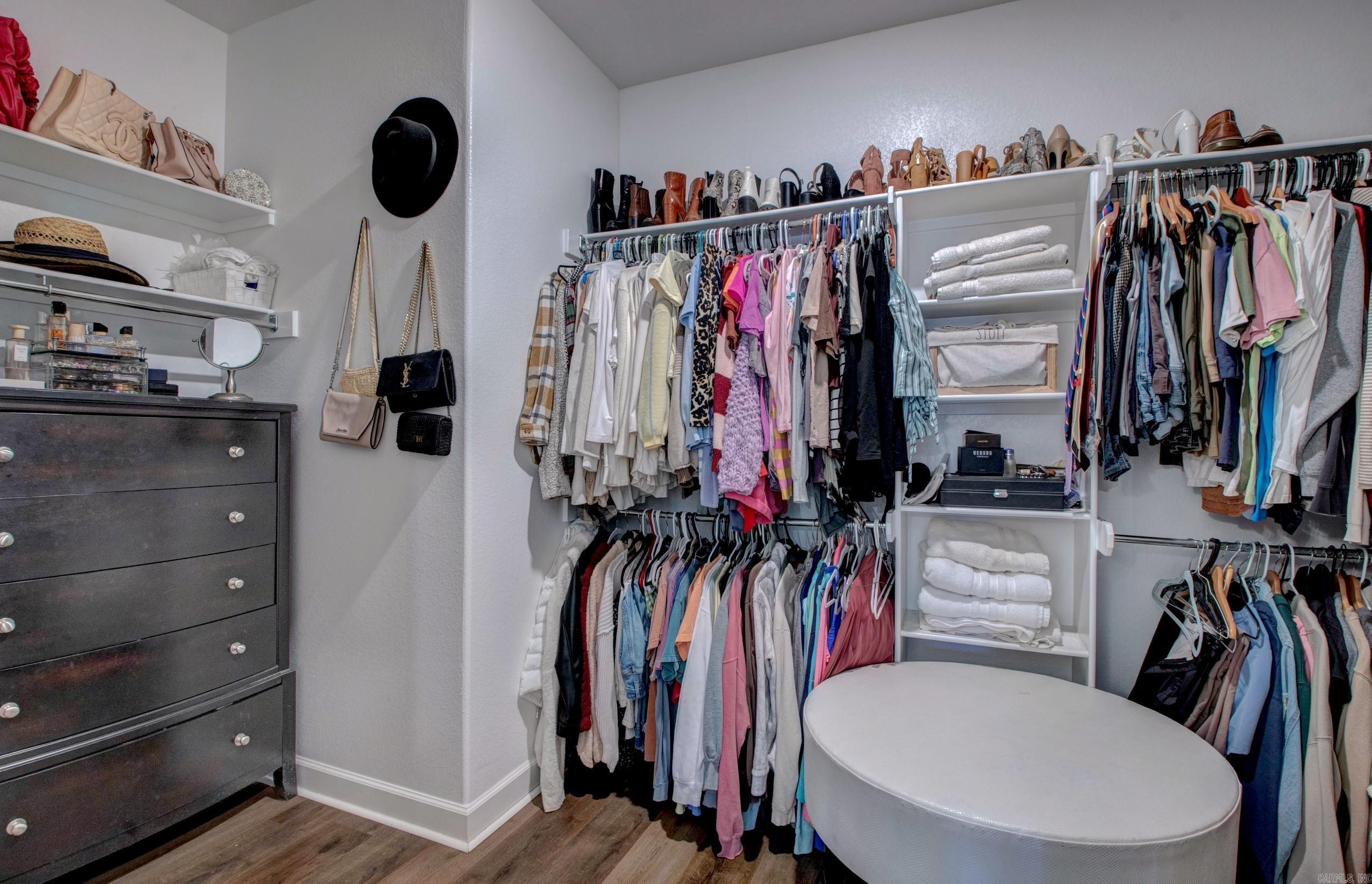 THE RIVER PLANTATION PH-VII, FIN - Residential