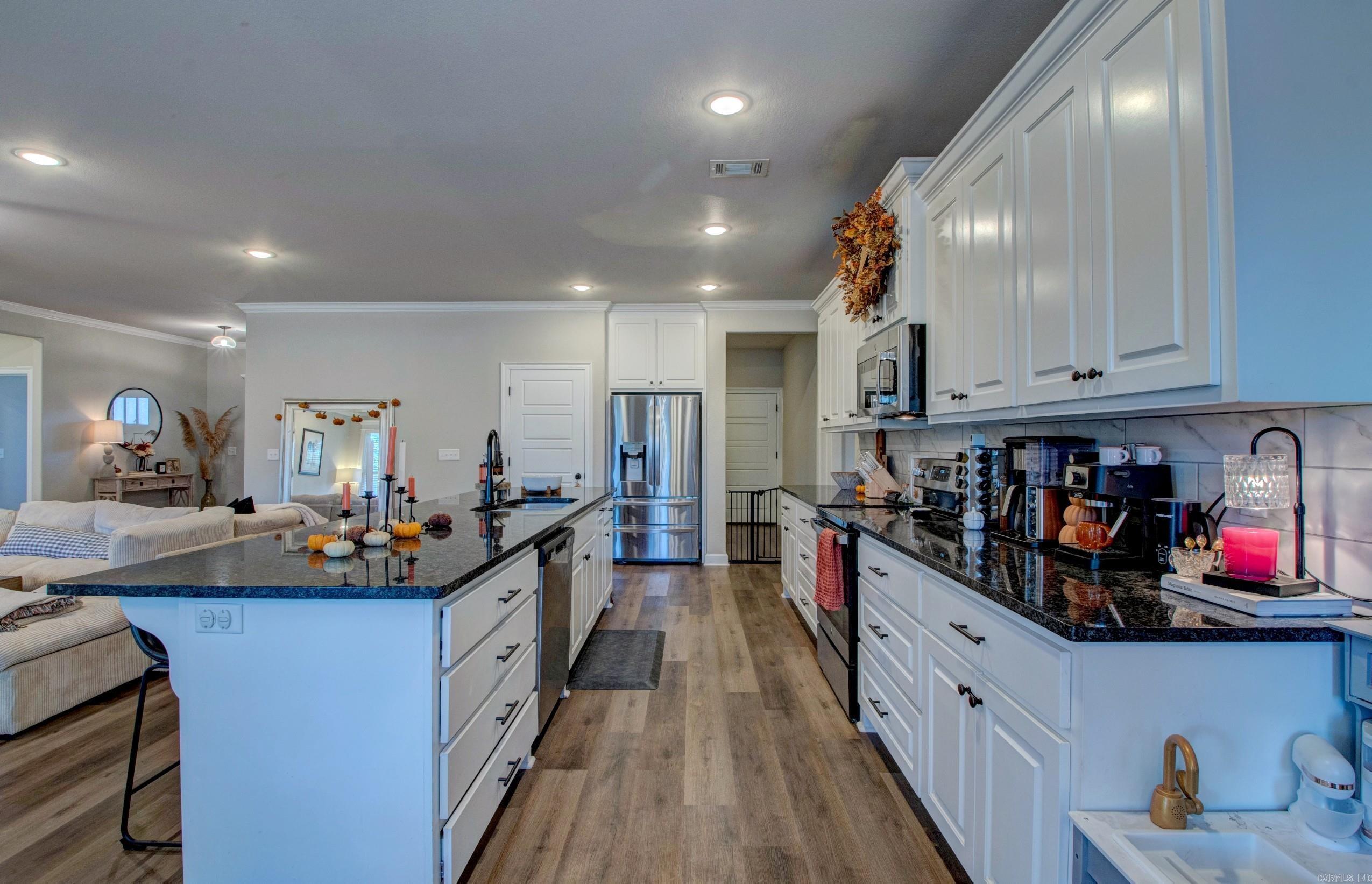 THE RIVER PLANTATION PH-VII, FIN - Residential