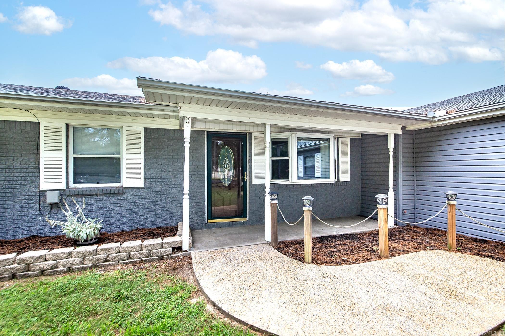 BROWNSVILLE - Residential