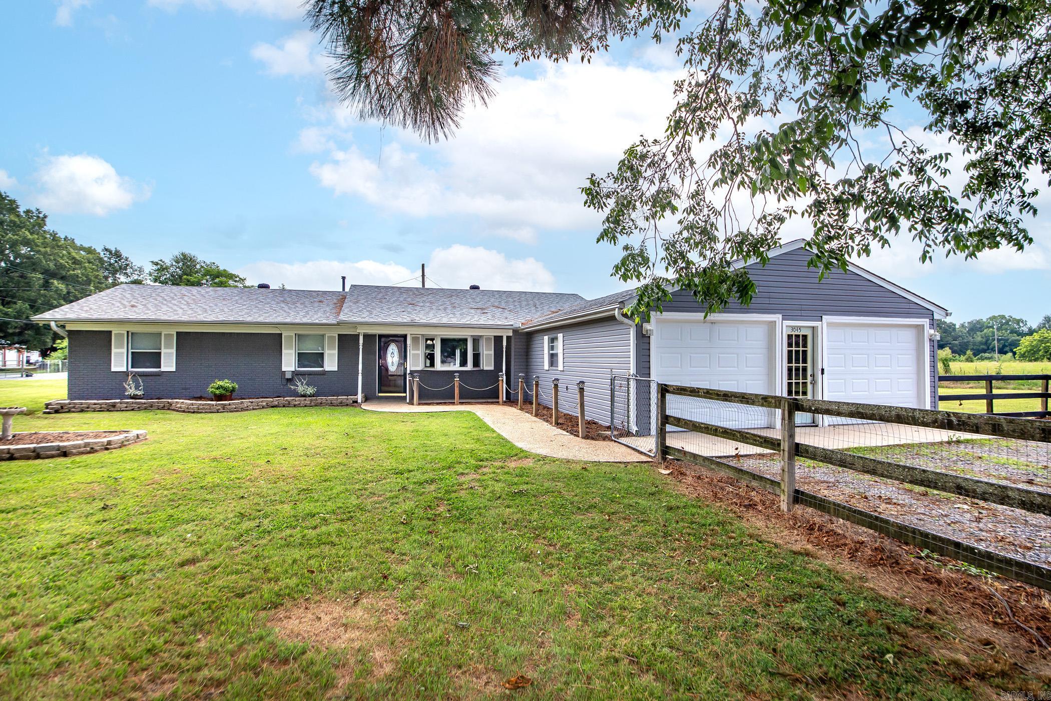 BROWNSVILLE - Residential