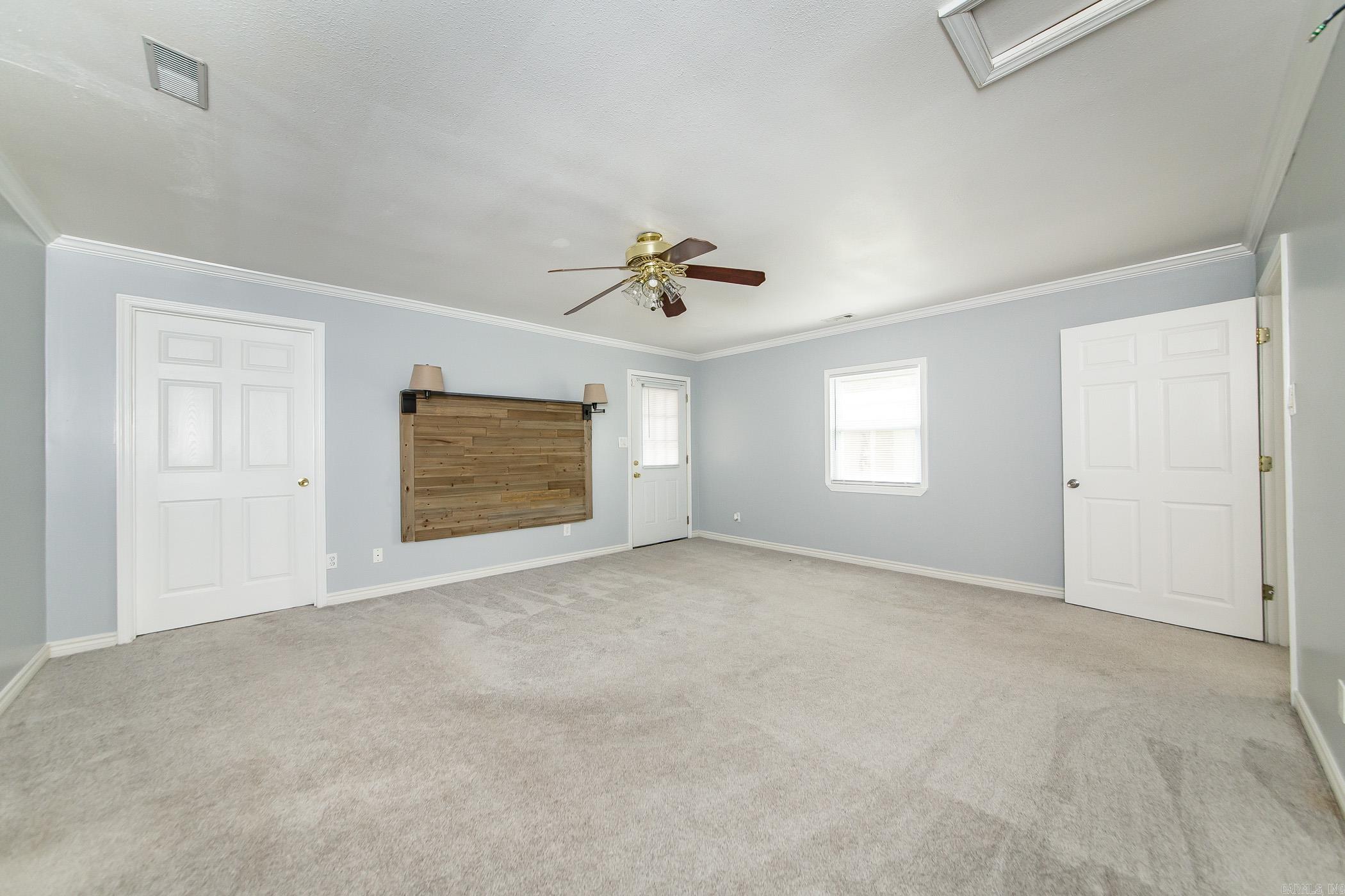 BROWNSVILLE - Residential