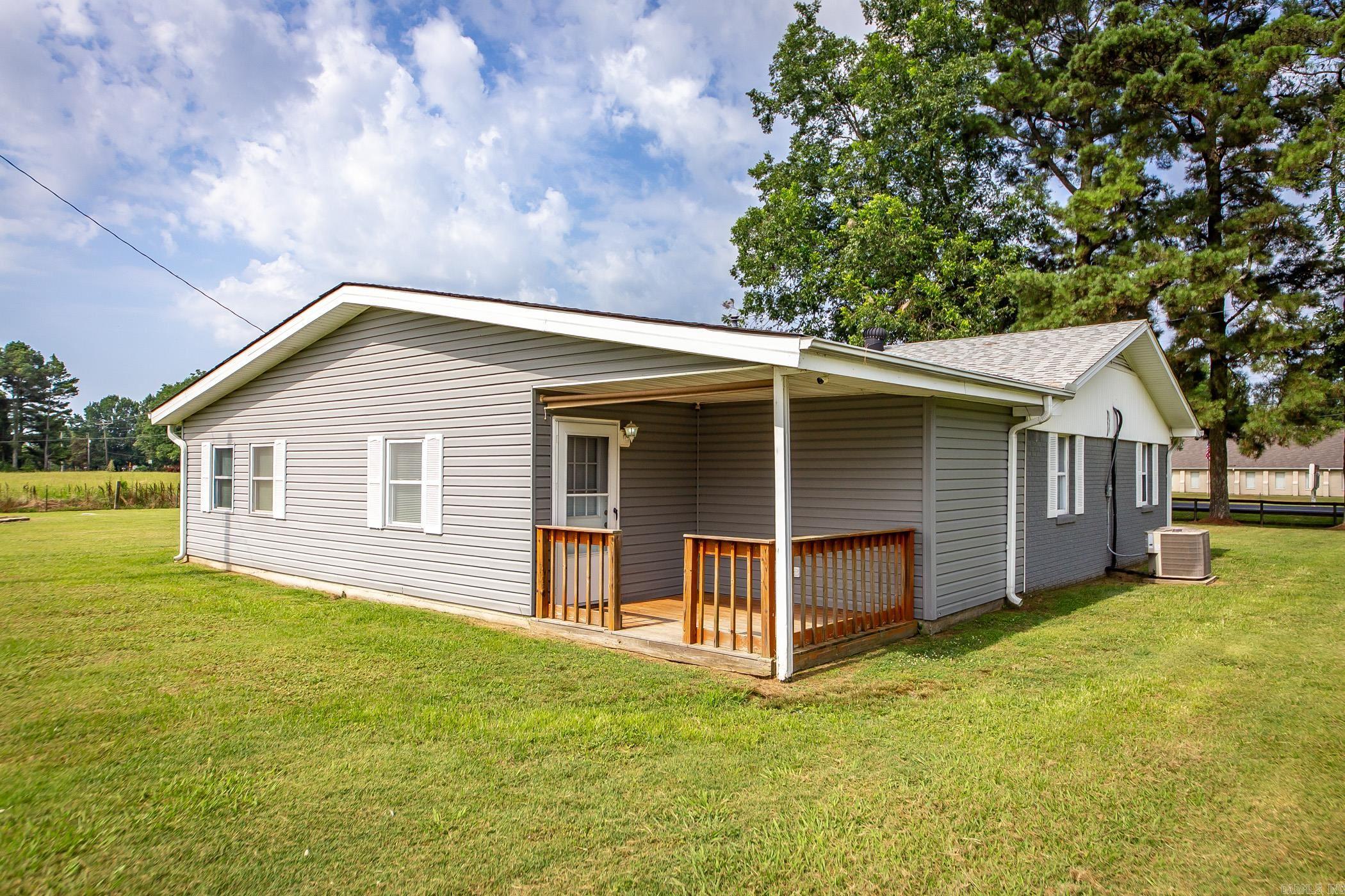 BROWNSVILLE - Residential
