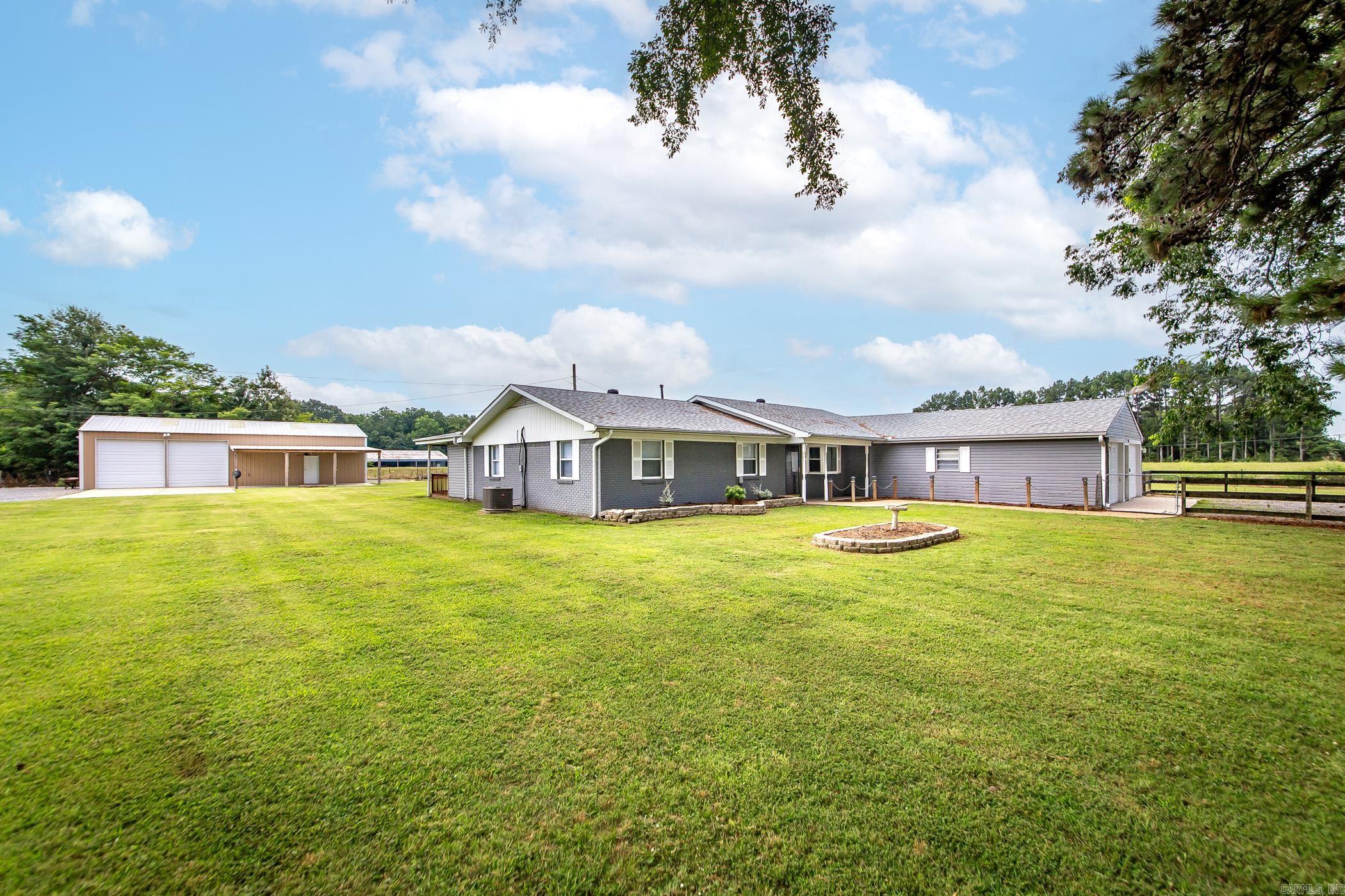 BROWNSVILLE - Residential