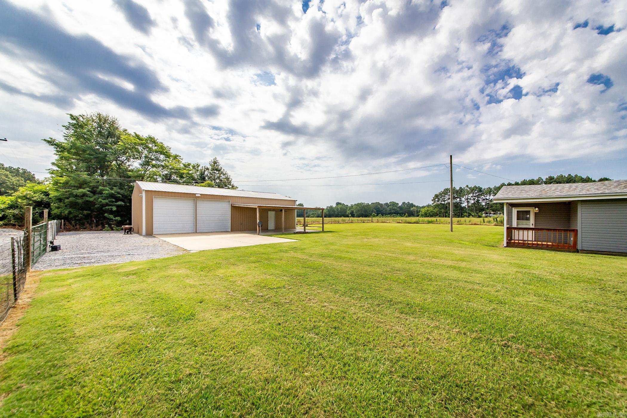 BROWNSVILLE - Residential