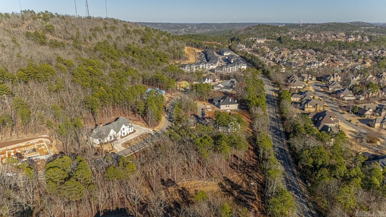 BEAR DEN ESTATES - Land