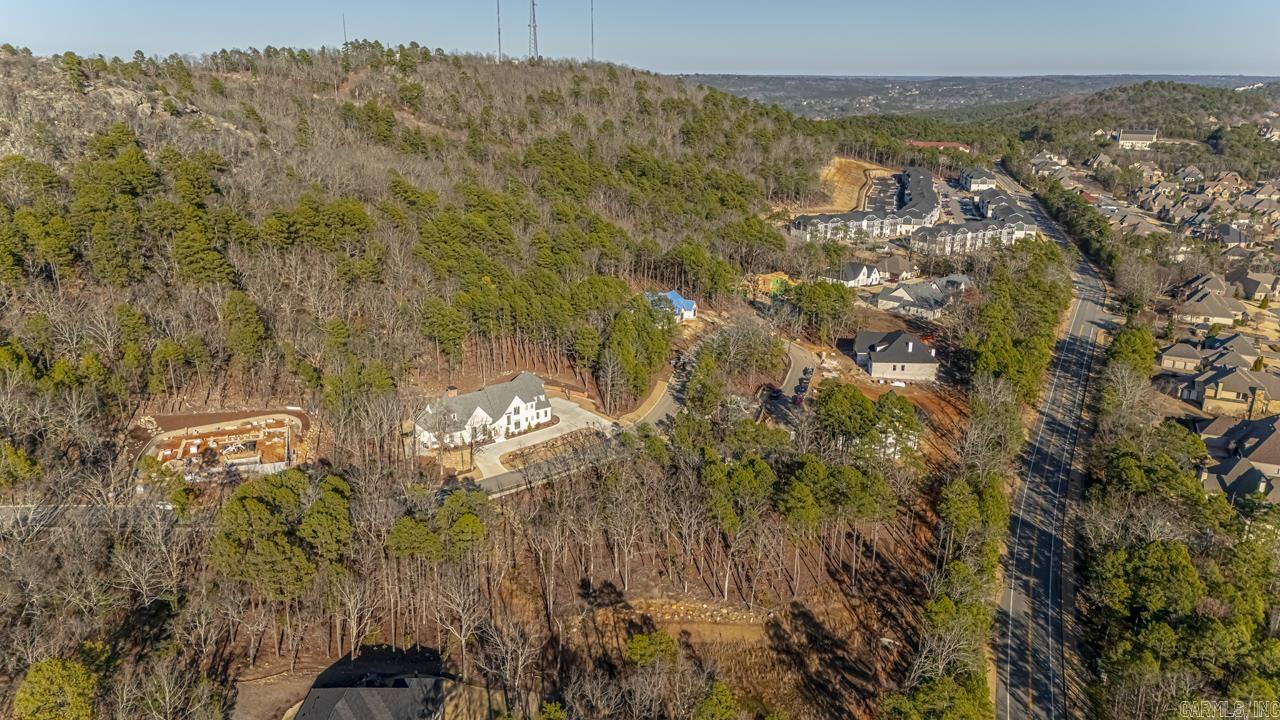 BEAR DEN ESTATES - Land