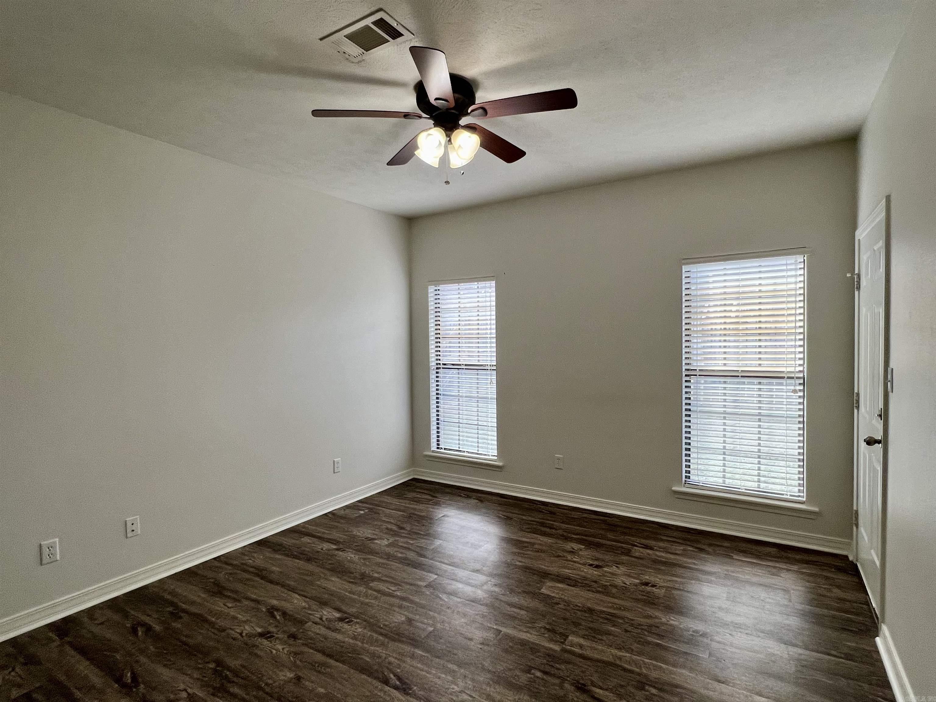 BELVEDERE COURT - Residential