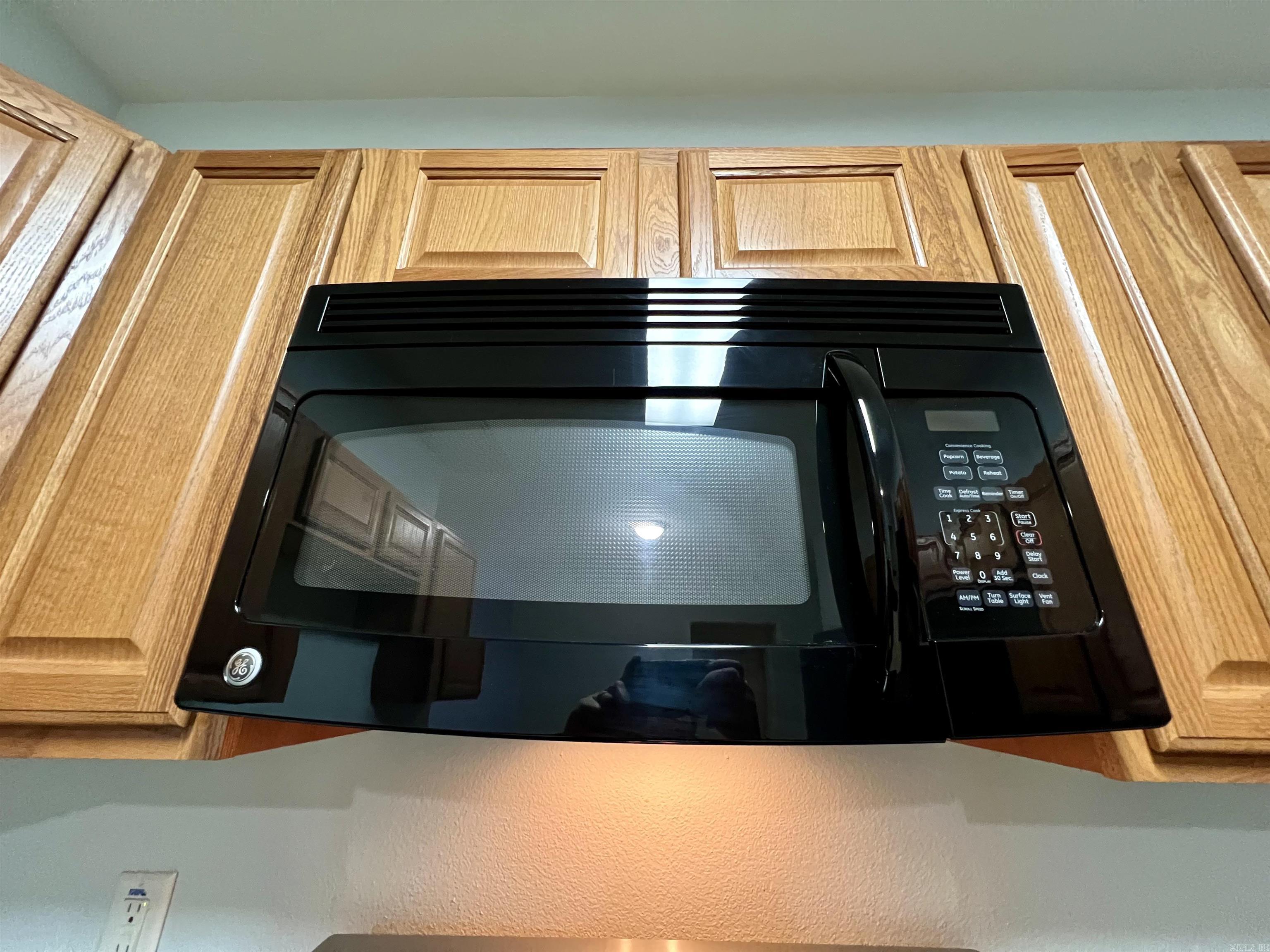 BELVEDERE COURT - Residential