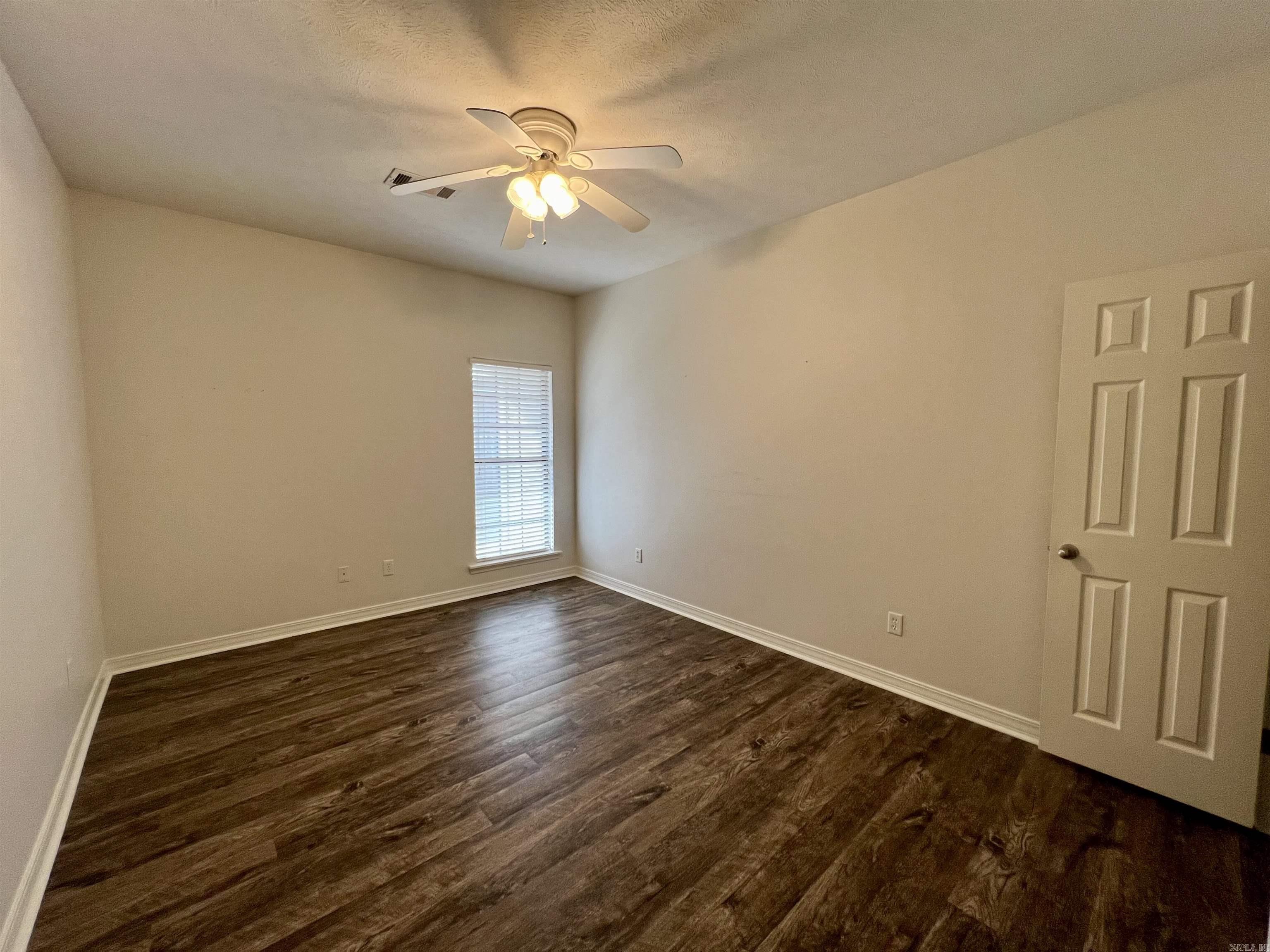 BELVEDERE COURT - Residential