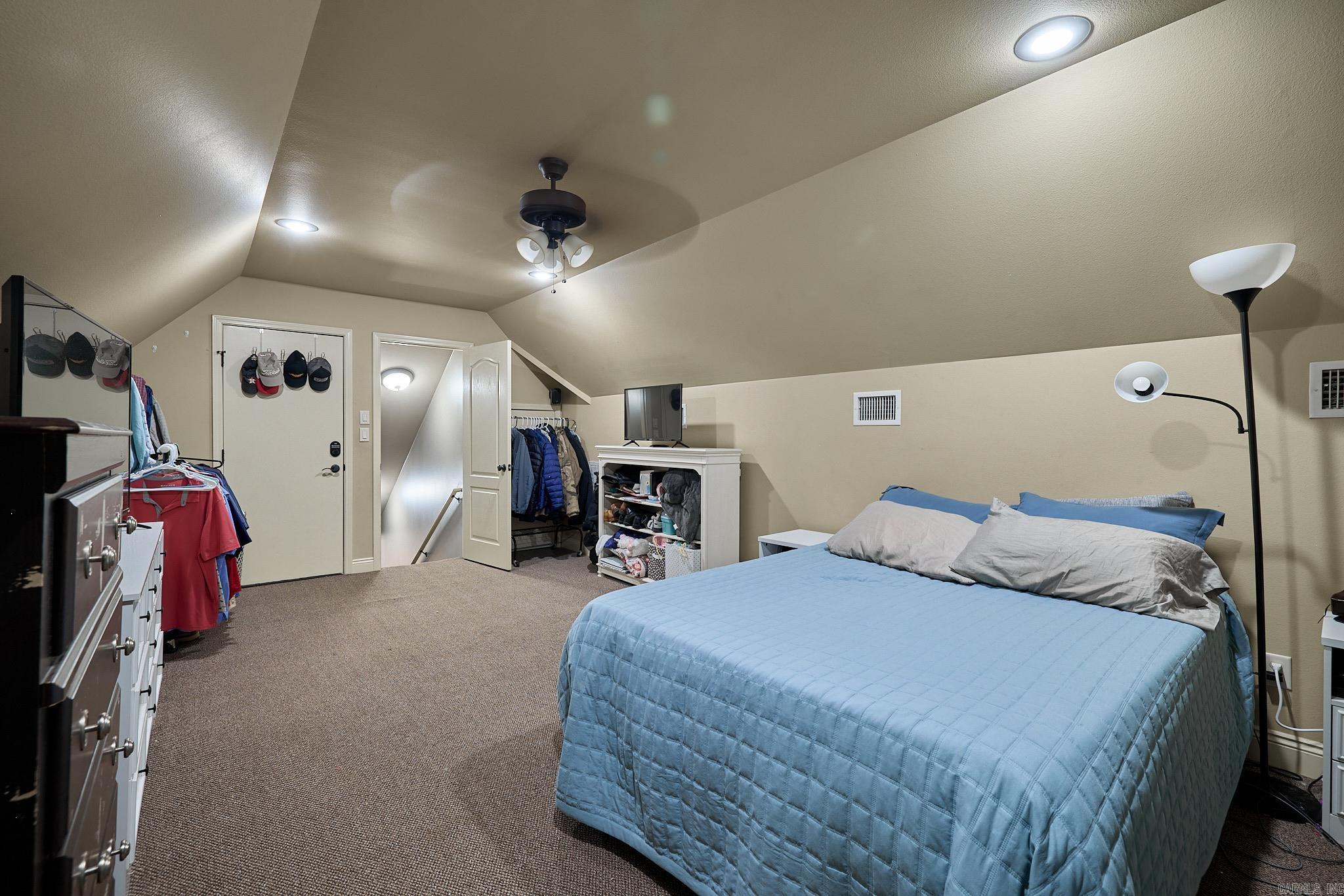 COLDWATER CREEK - Residential