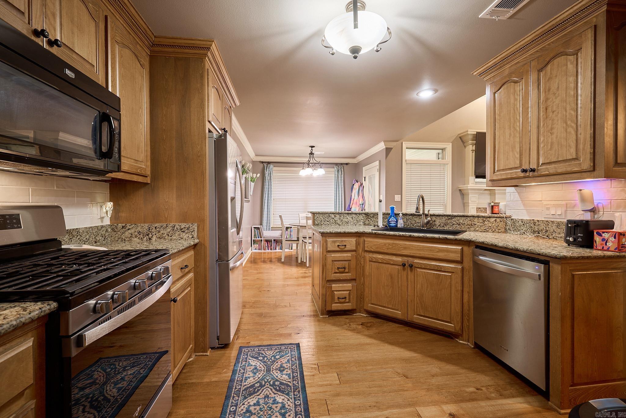 COLDWATER CREEK - Residential