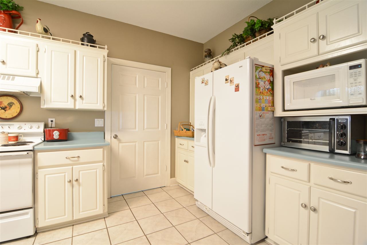 STONEWALL - Residential