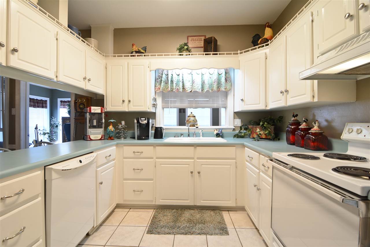 STONEWALL - Residential