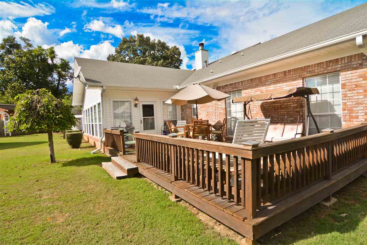 STONEWALL - Residential