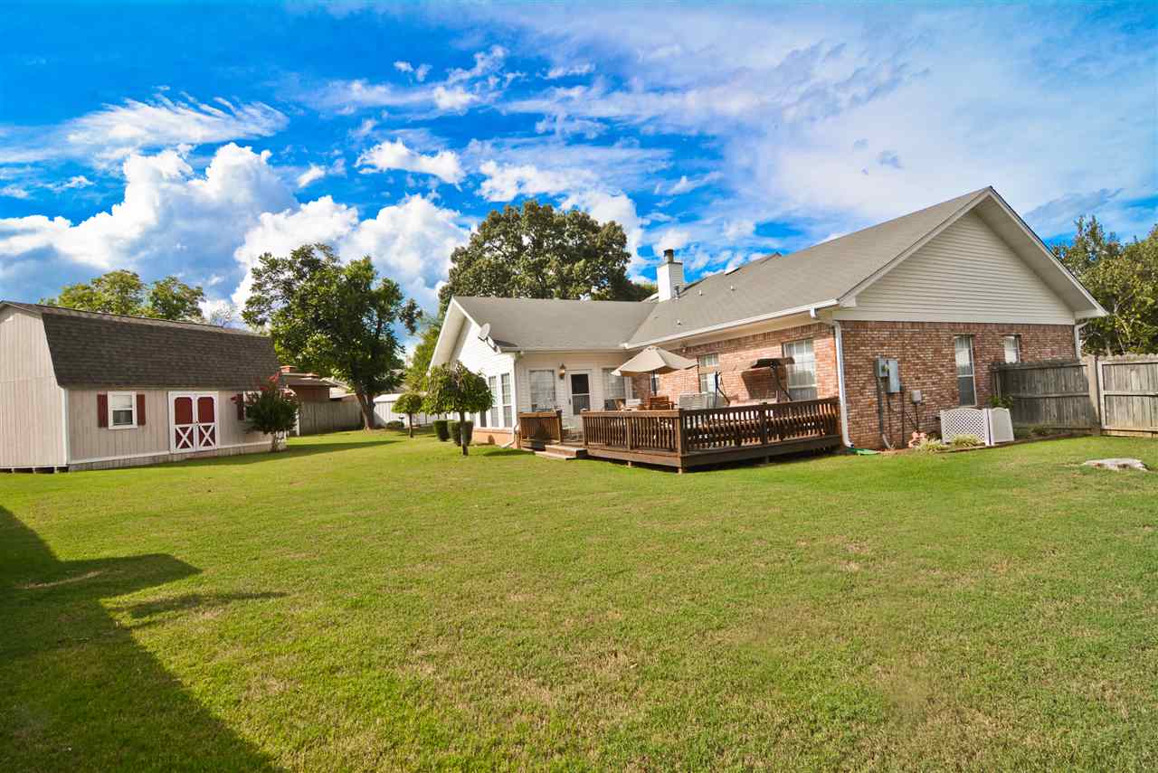 STONEWALL - Residential