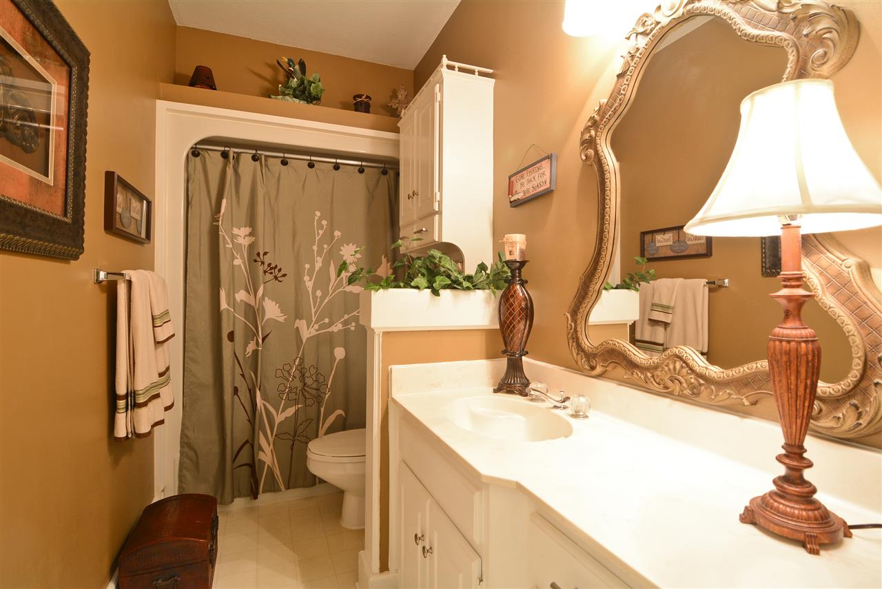 STONEWALL - Residential