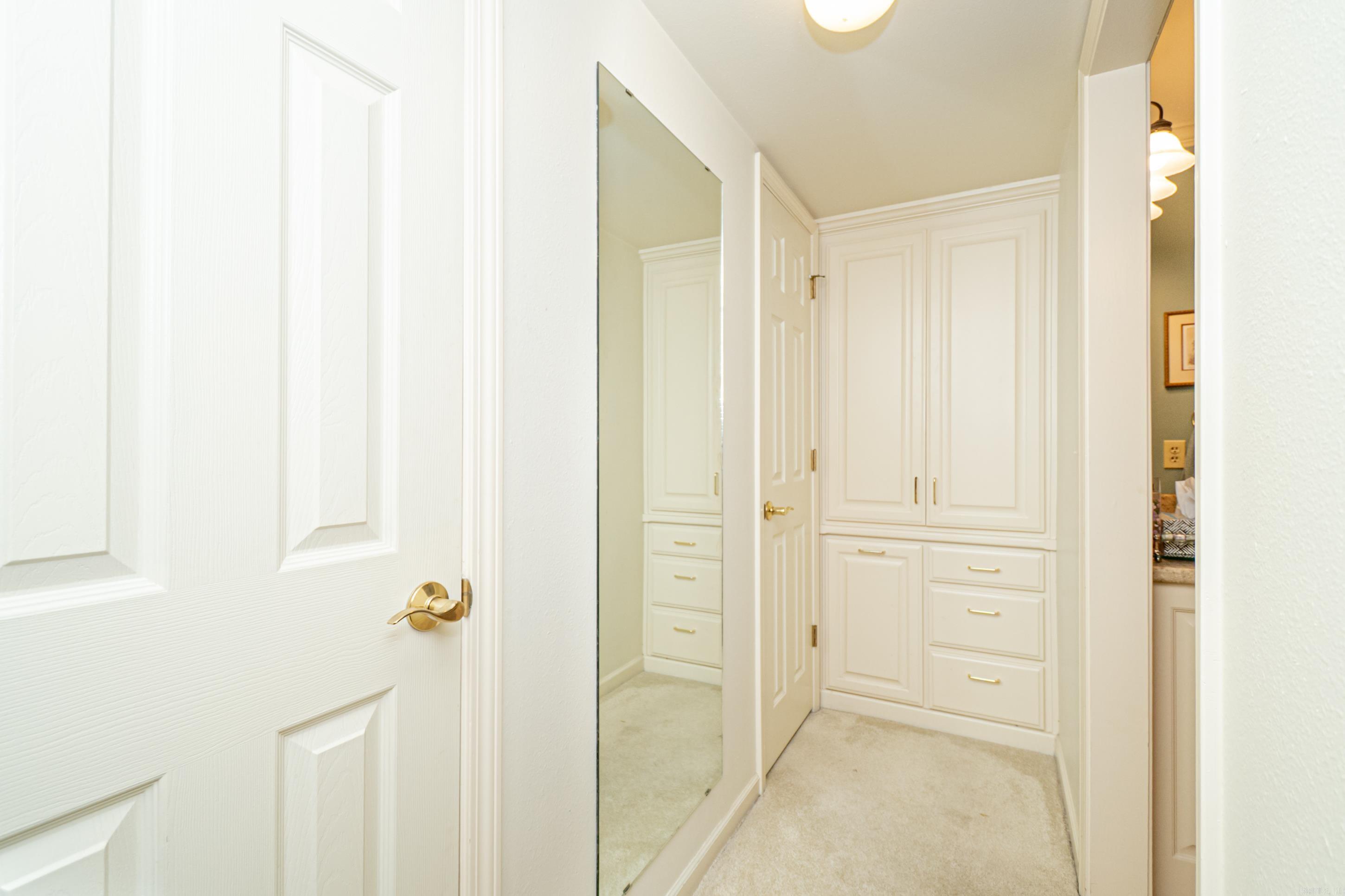 THOMPSON HEIGHTS 6TH S-D - Residential