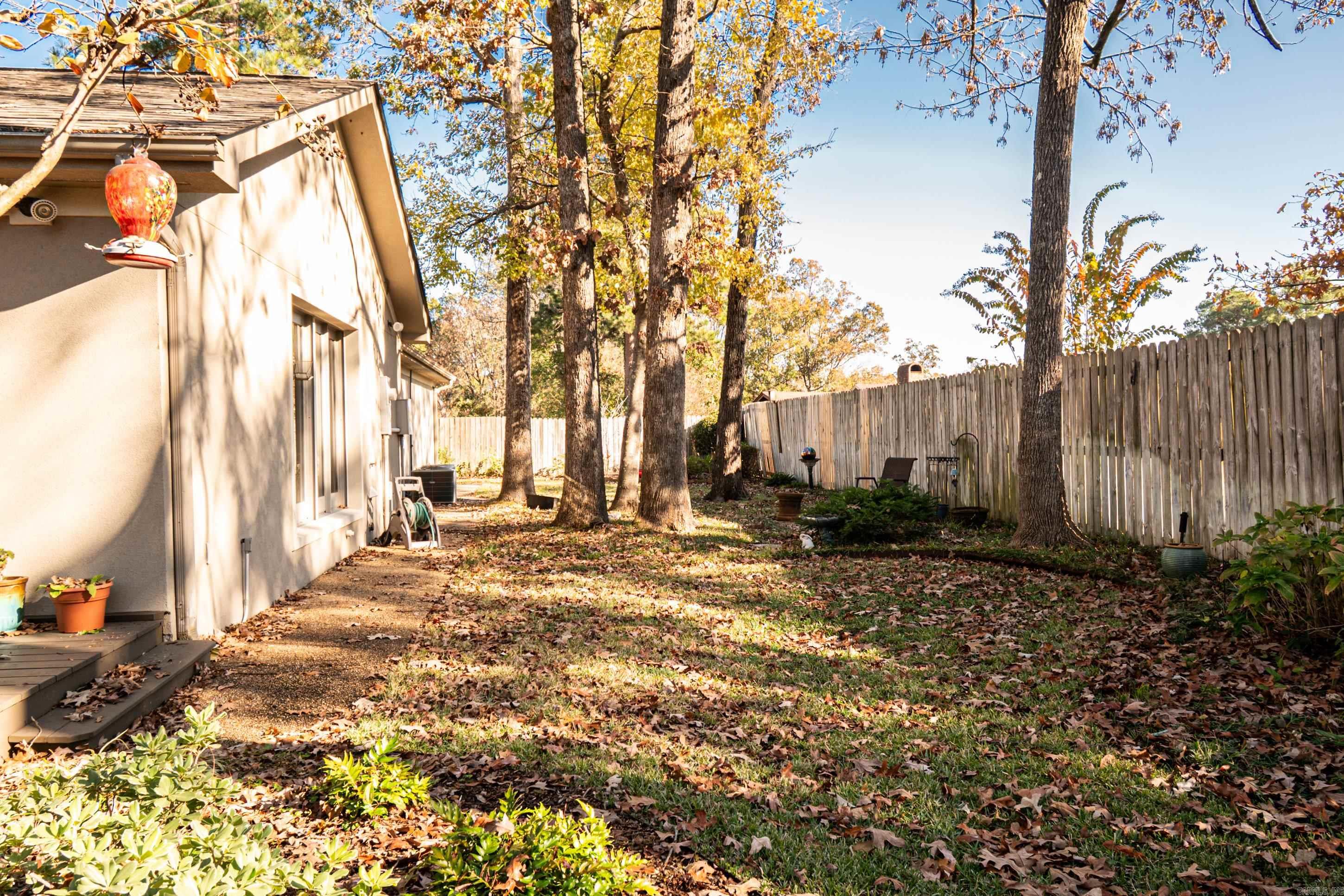 THOMPSON HEIGHTS 6TH S-D - Residential