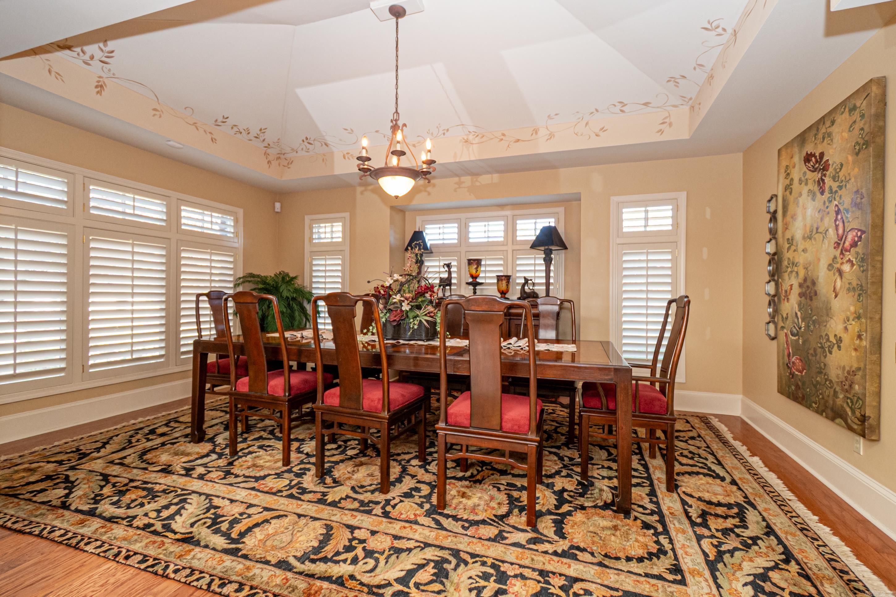 THOMPSON HEIGHTS 6TH S-D - Residential