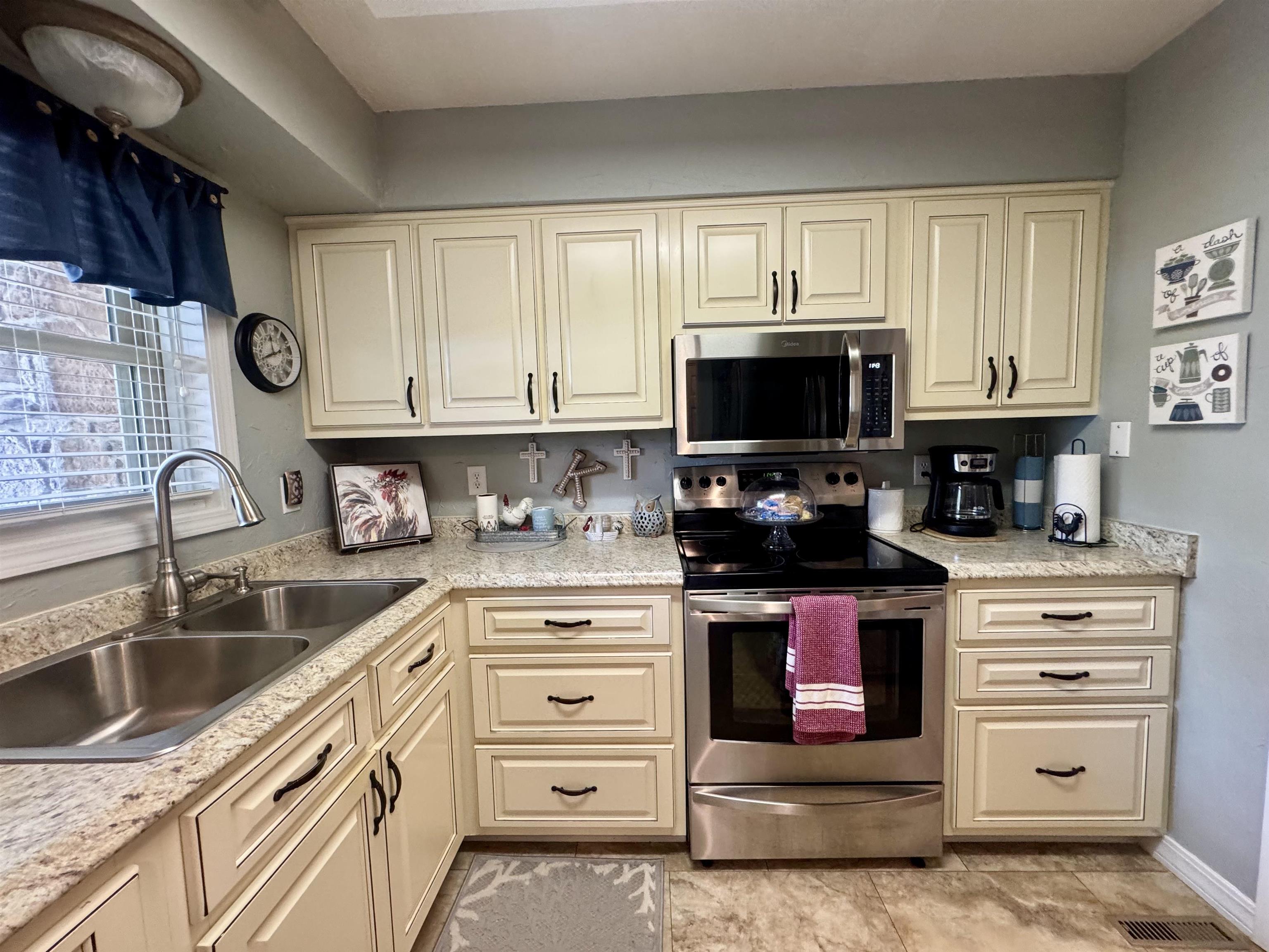 Townhouse 3rd - Residential