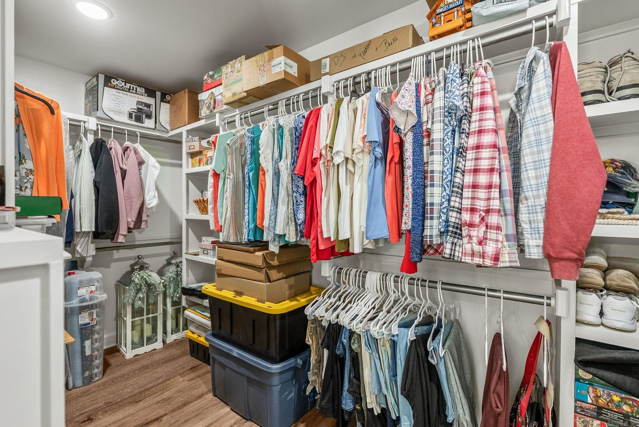 COUNTRY CLUB OF AR THE PH XXIV-C - Residential