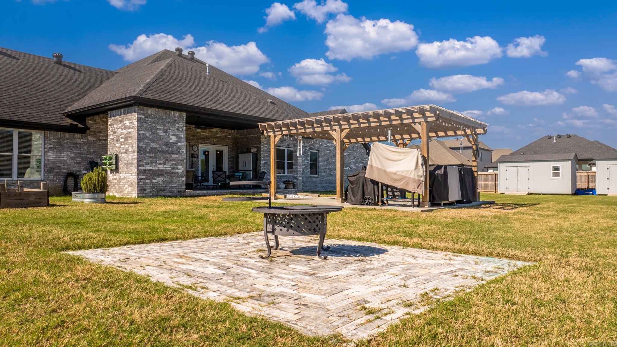 COUNTRY CLUB OF AR THE PH XXIV-C - Residential