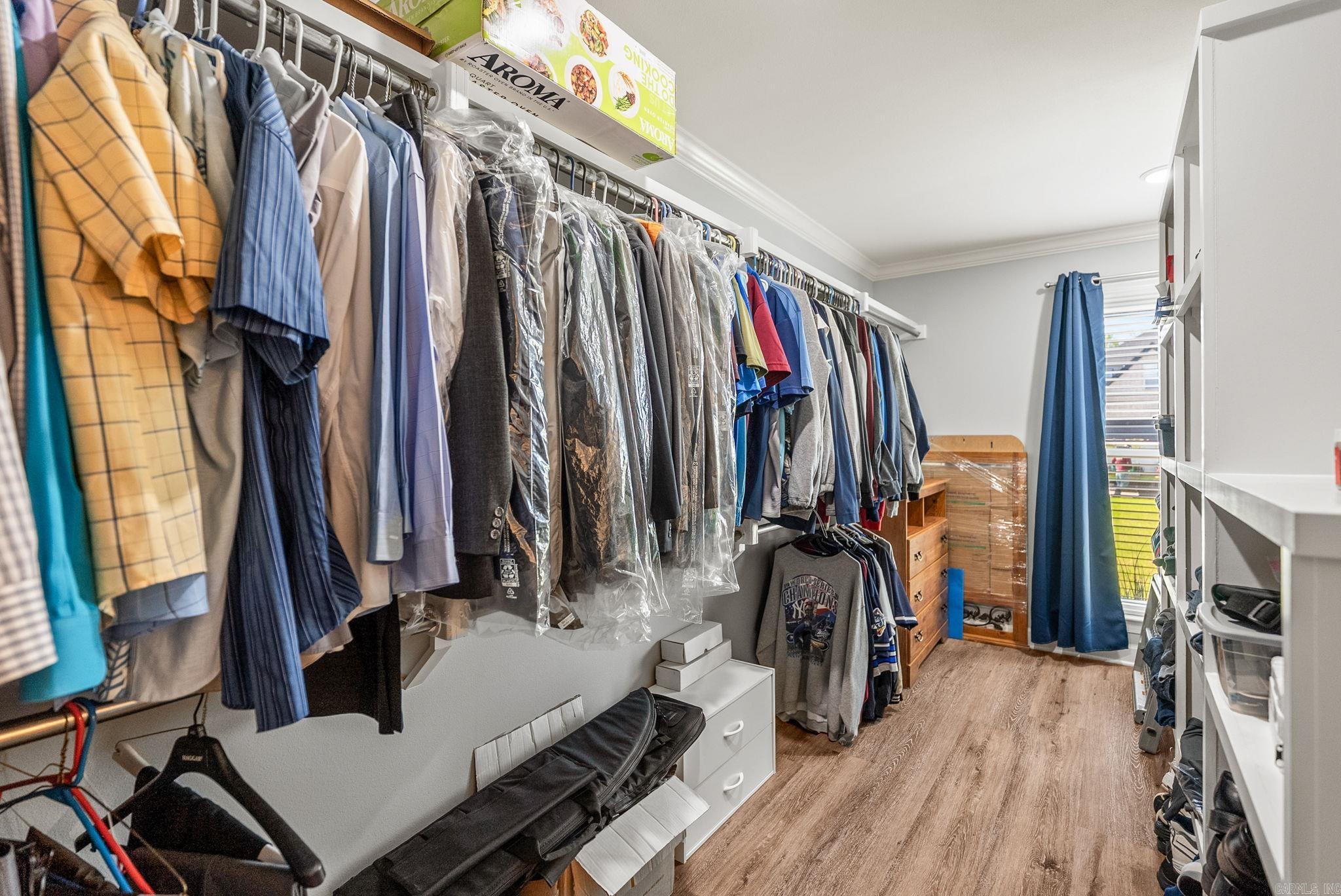 COUNTRY CLUB OF AR THE PH XXIV-C - Residential