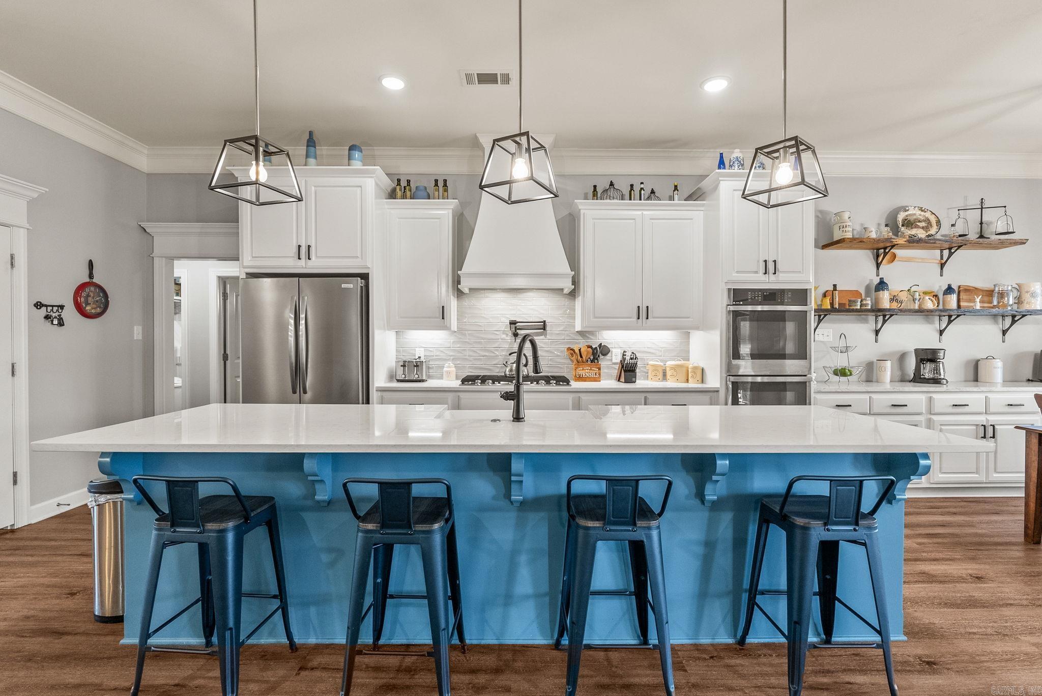 COUNTRY CLUB OF AR THE PH XXIV-C - Residential