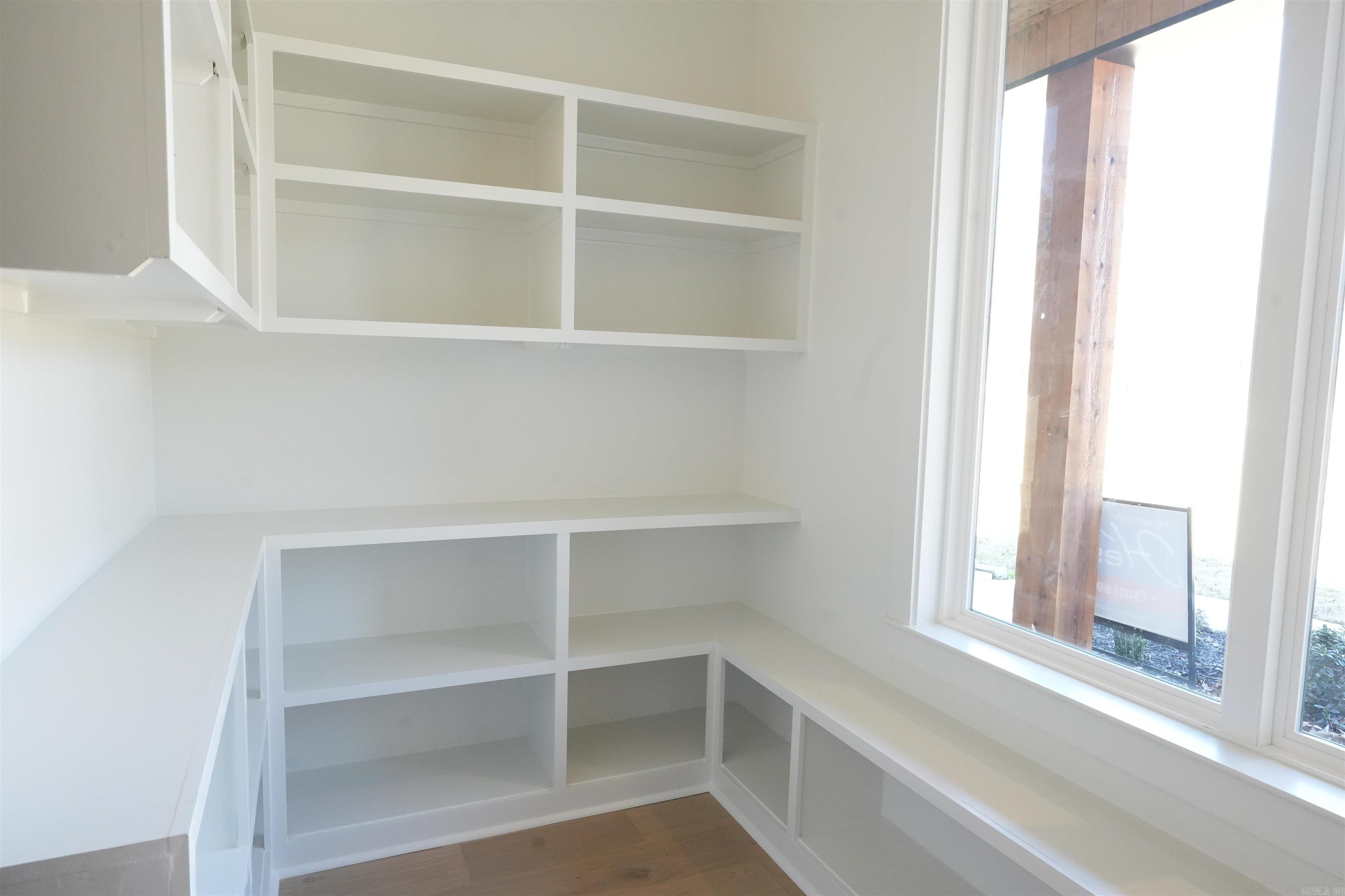 AVILLA MANOR - Residential