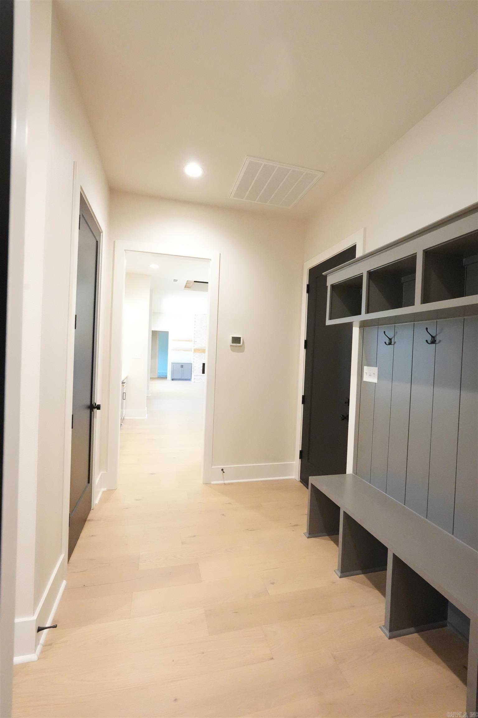 AVILLA MANOR - Residential