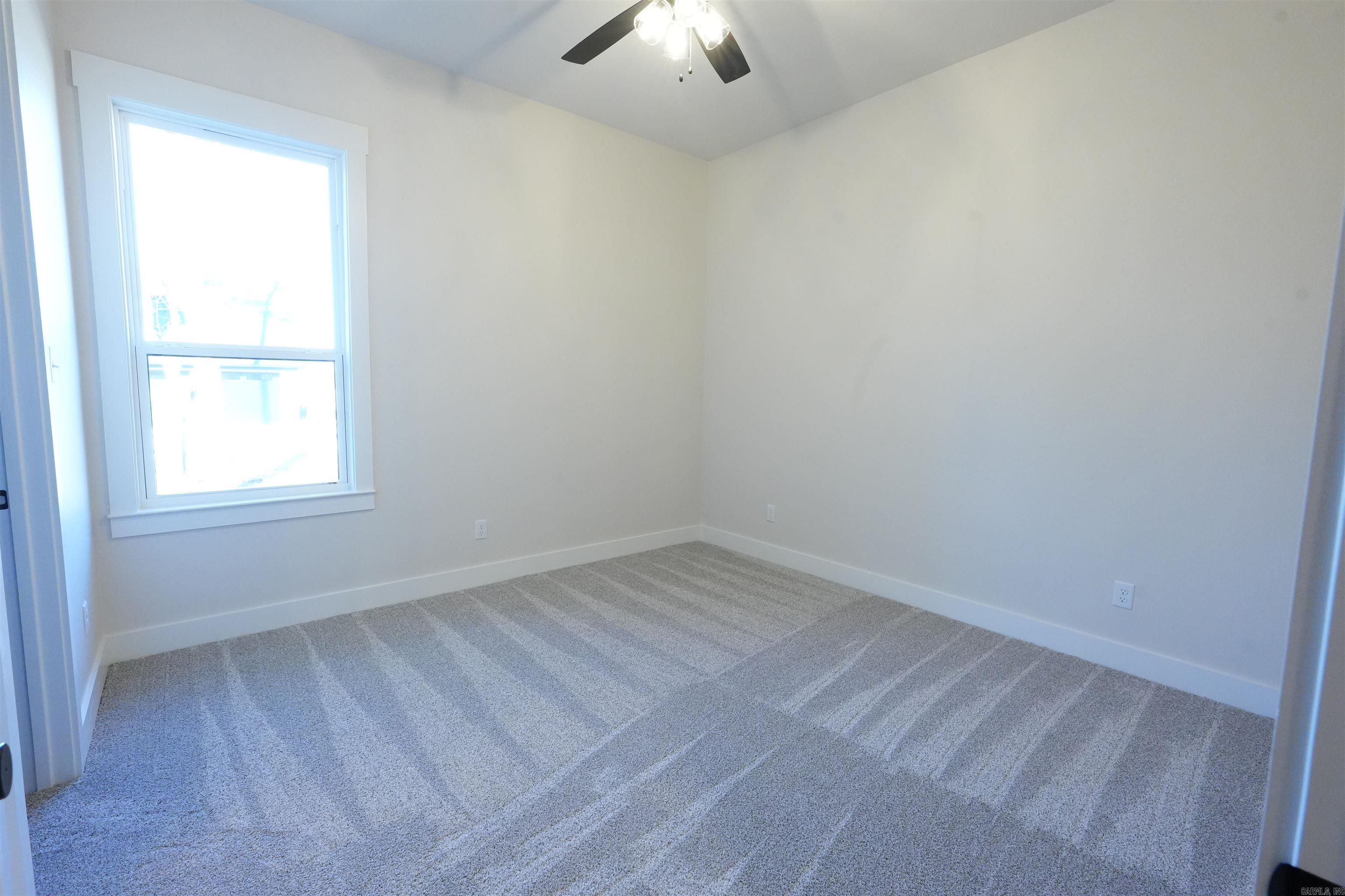 AVILLA MANOR - Residential