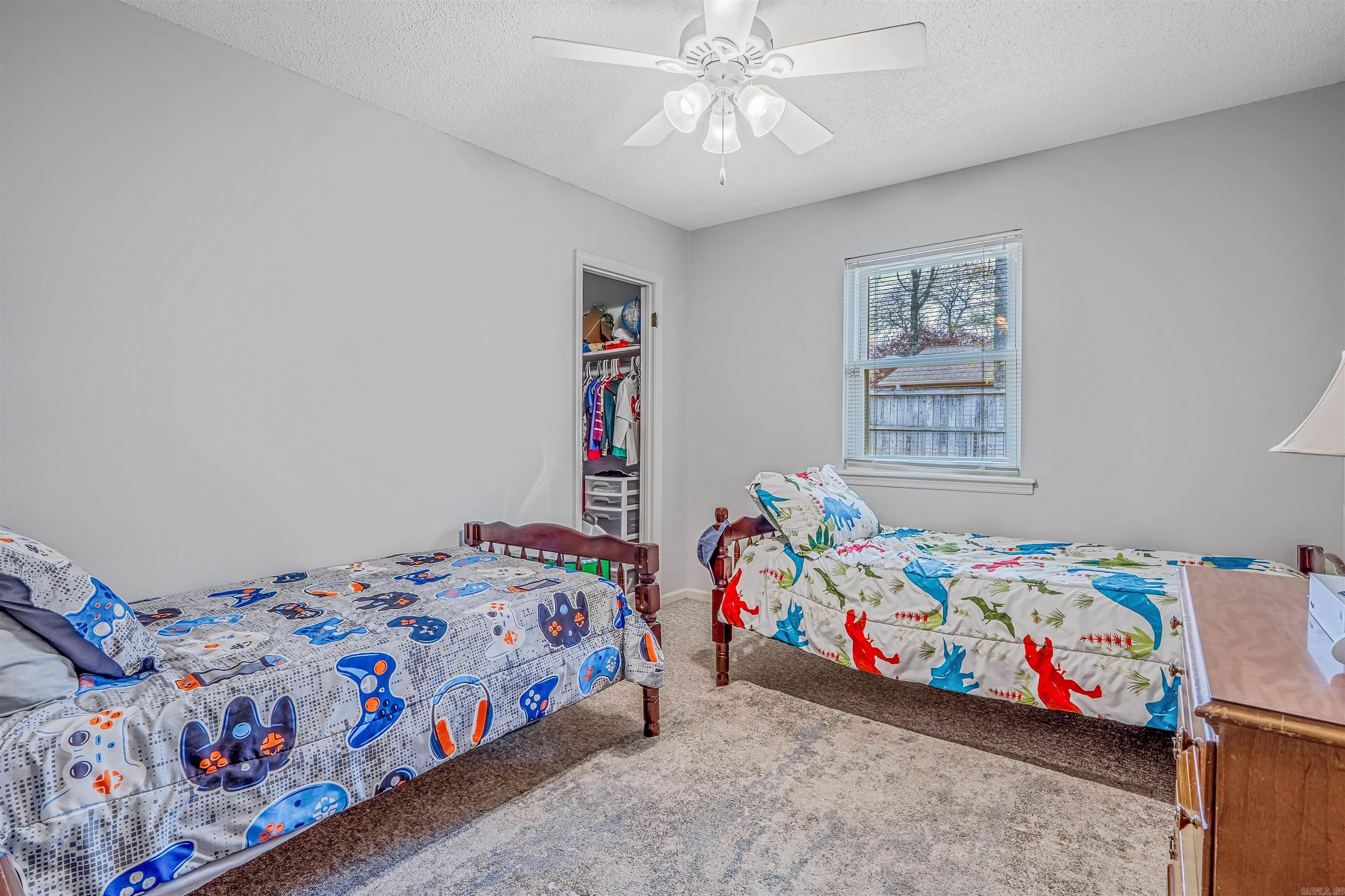 INDIAN HILLS - Residential