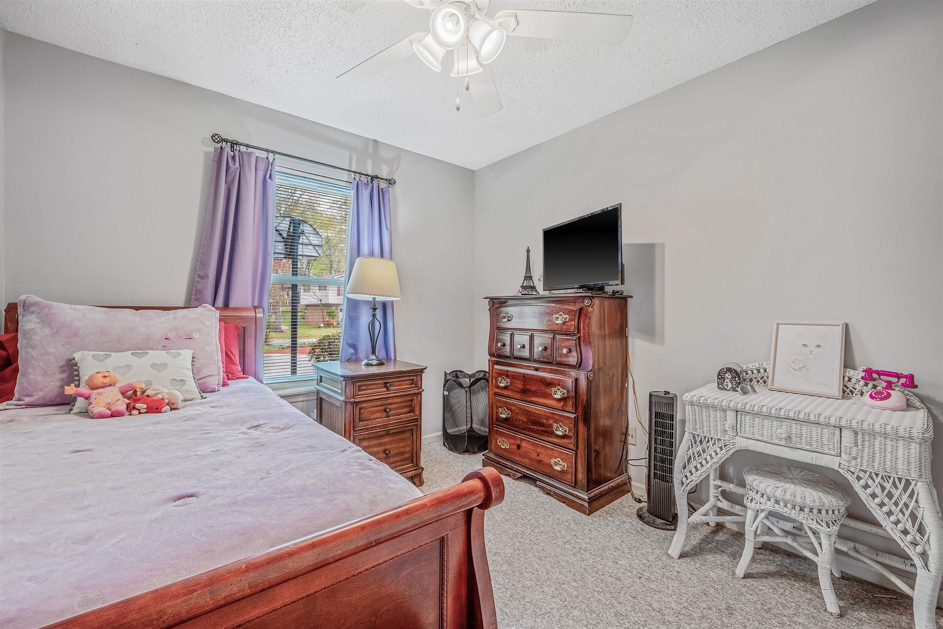 INDIAN HILLS - Residential