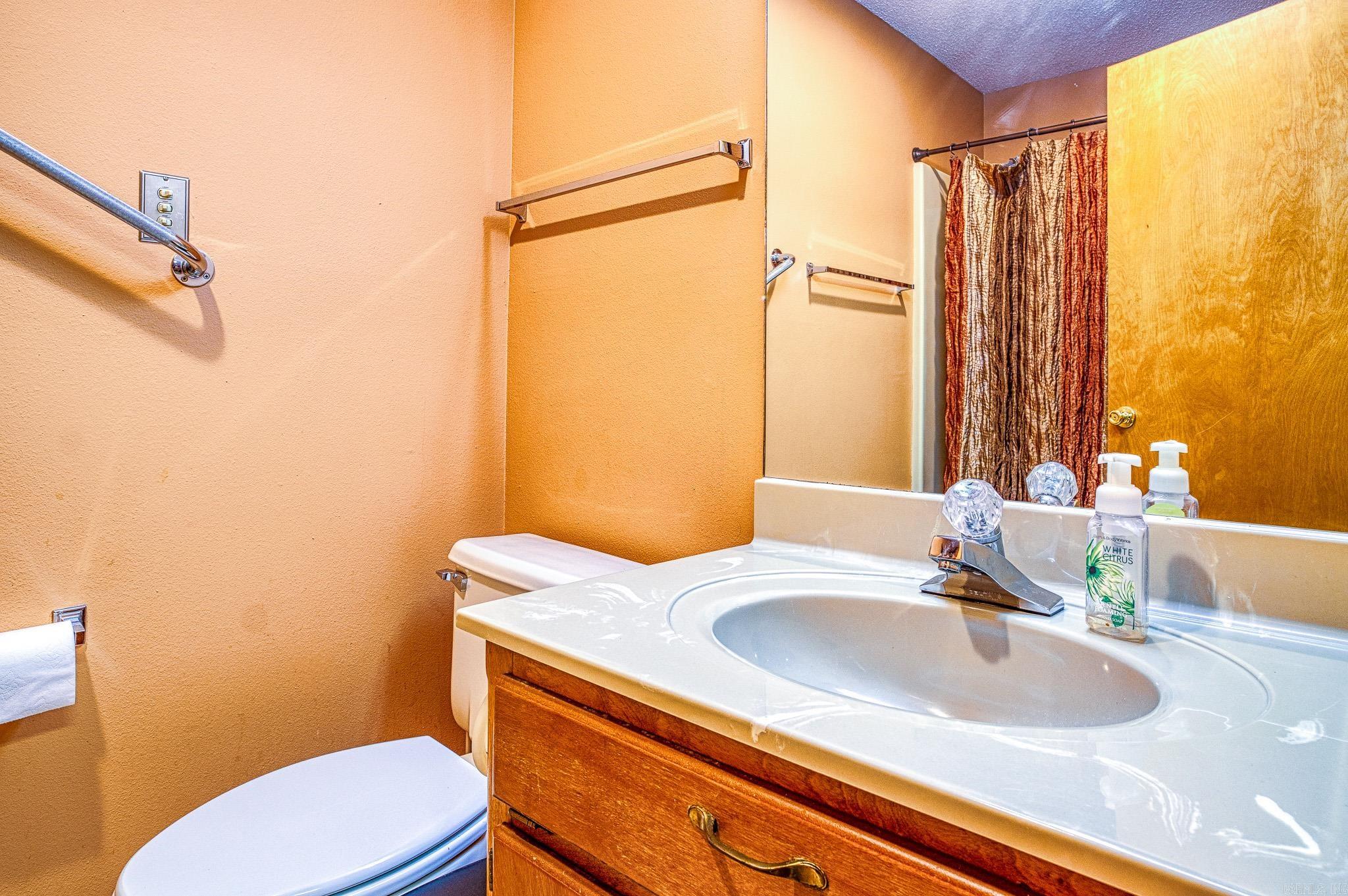 Mandarina - Residential