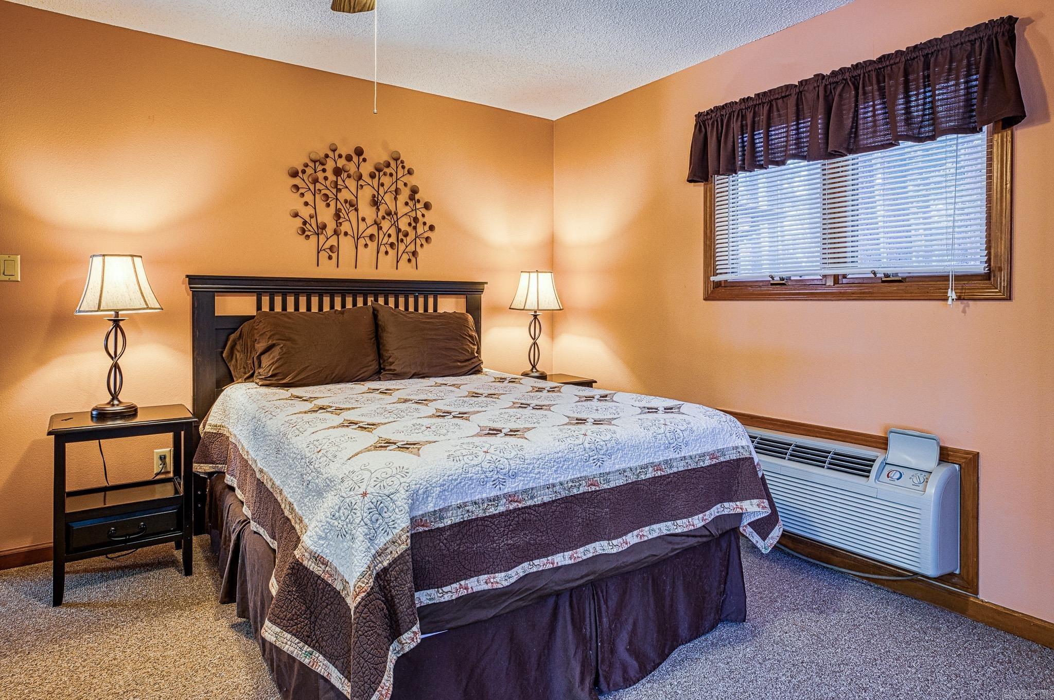 Mandarina - Residential