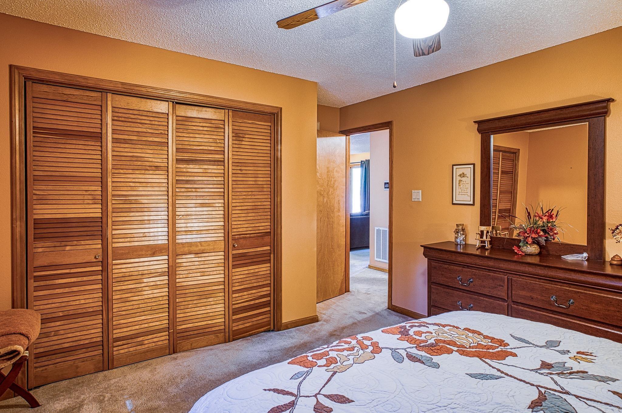 Mandarina - Residential